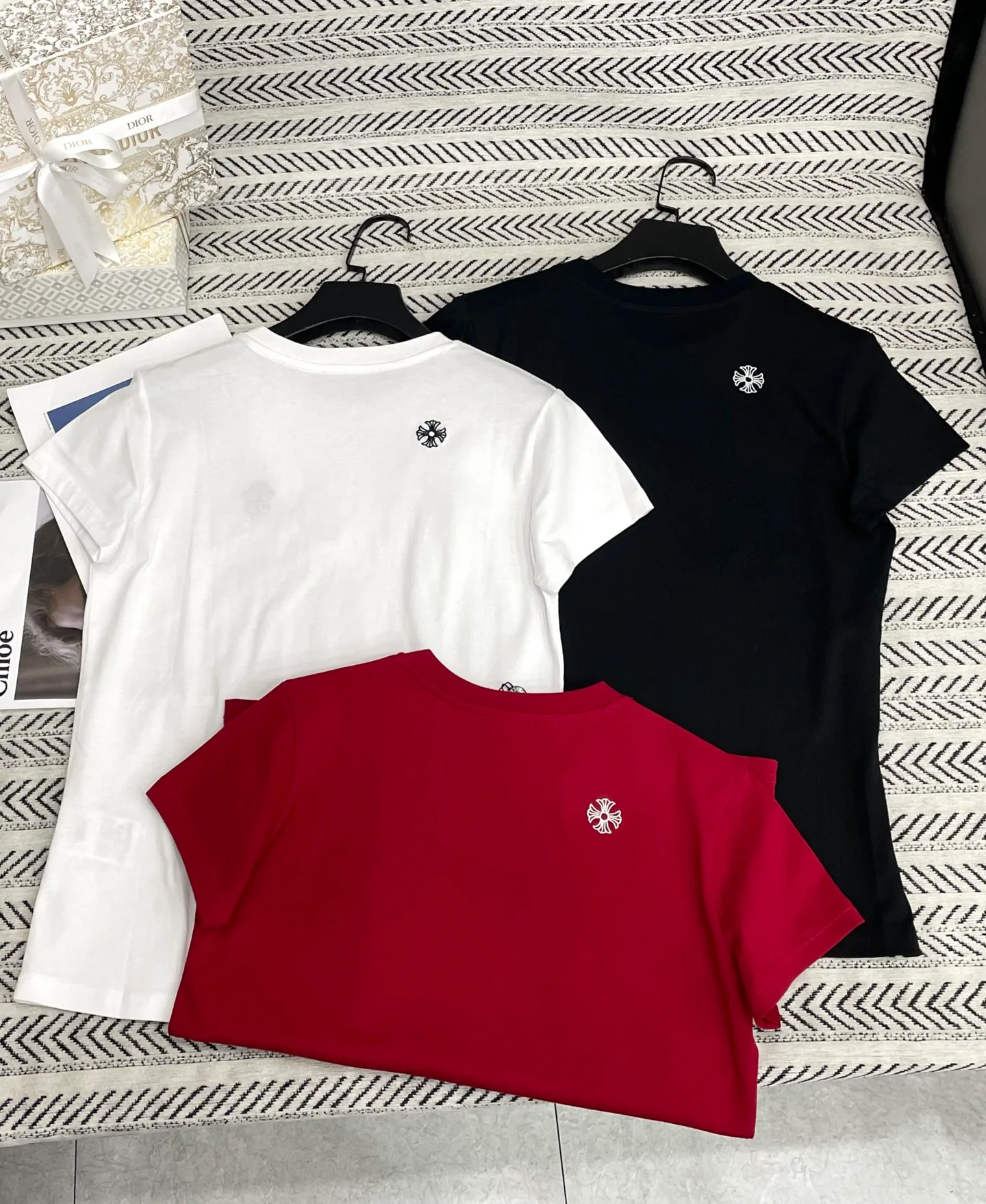 Футболки Женские Chrome Hearts 11639749