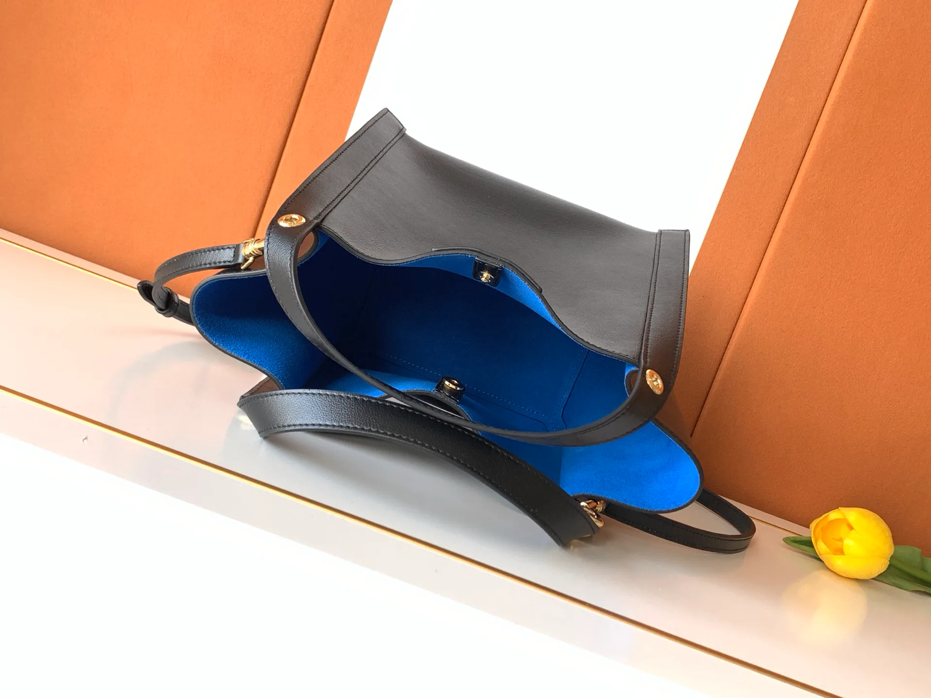 Классические Сумки Женские Celine 11449094