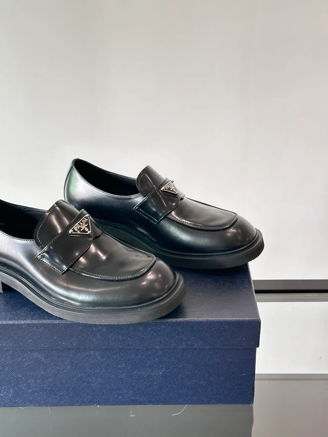 Лоферы И Туфли Мужские Prada 17715978
