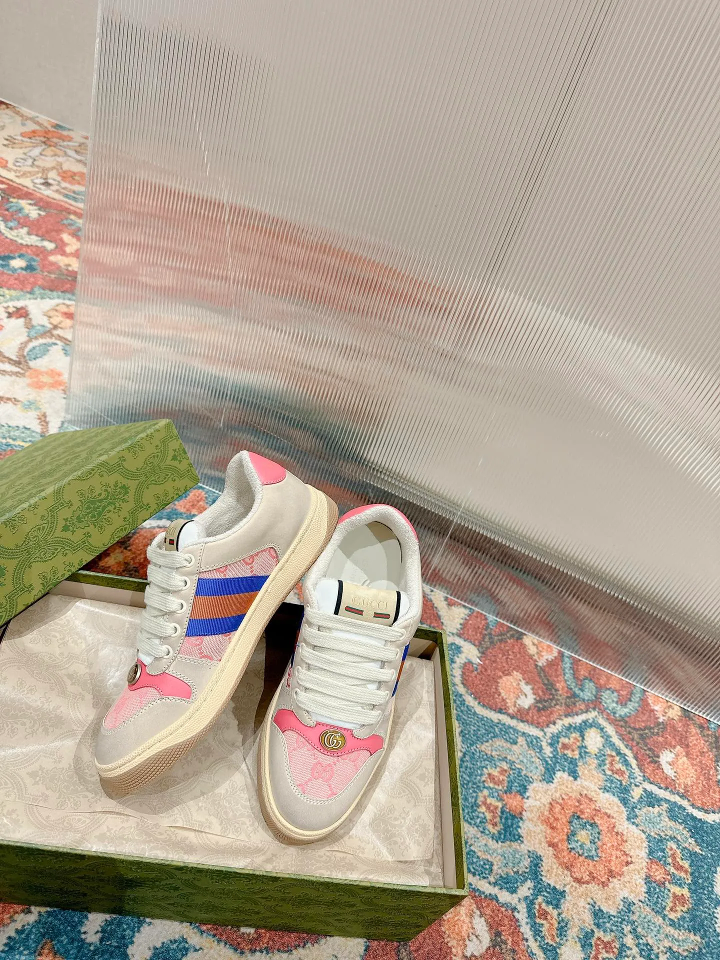 Кроссовки Женские Gucci 17956709