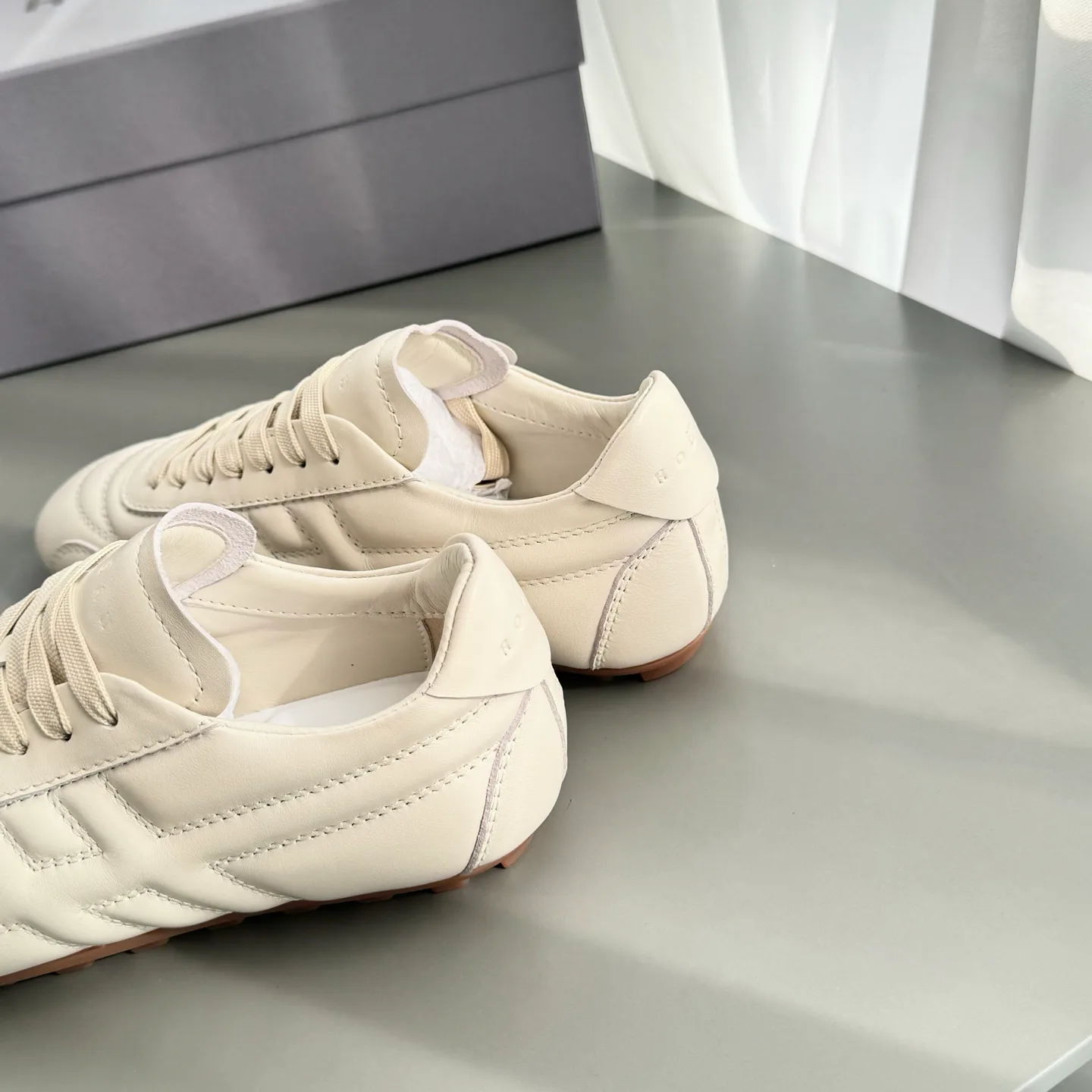 Кроссовки Женские Hogan 12629895