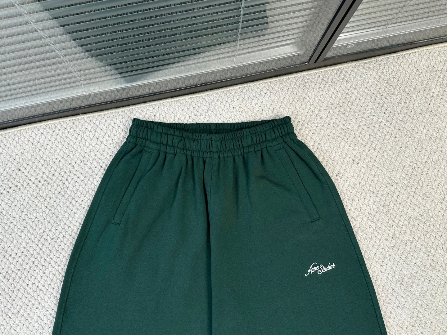 Брюки Женские Acne Studios 18114495