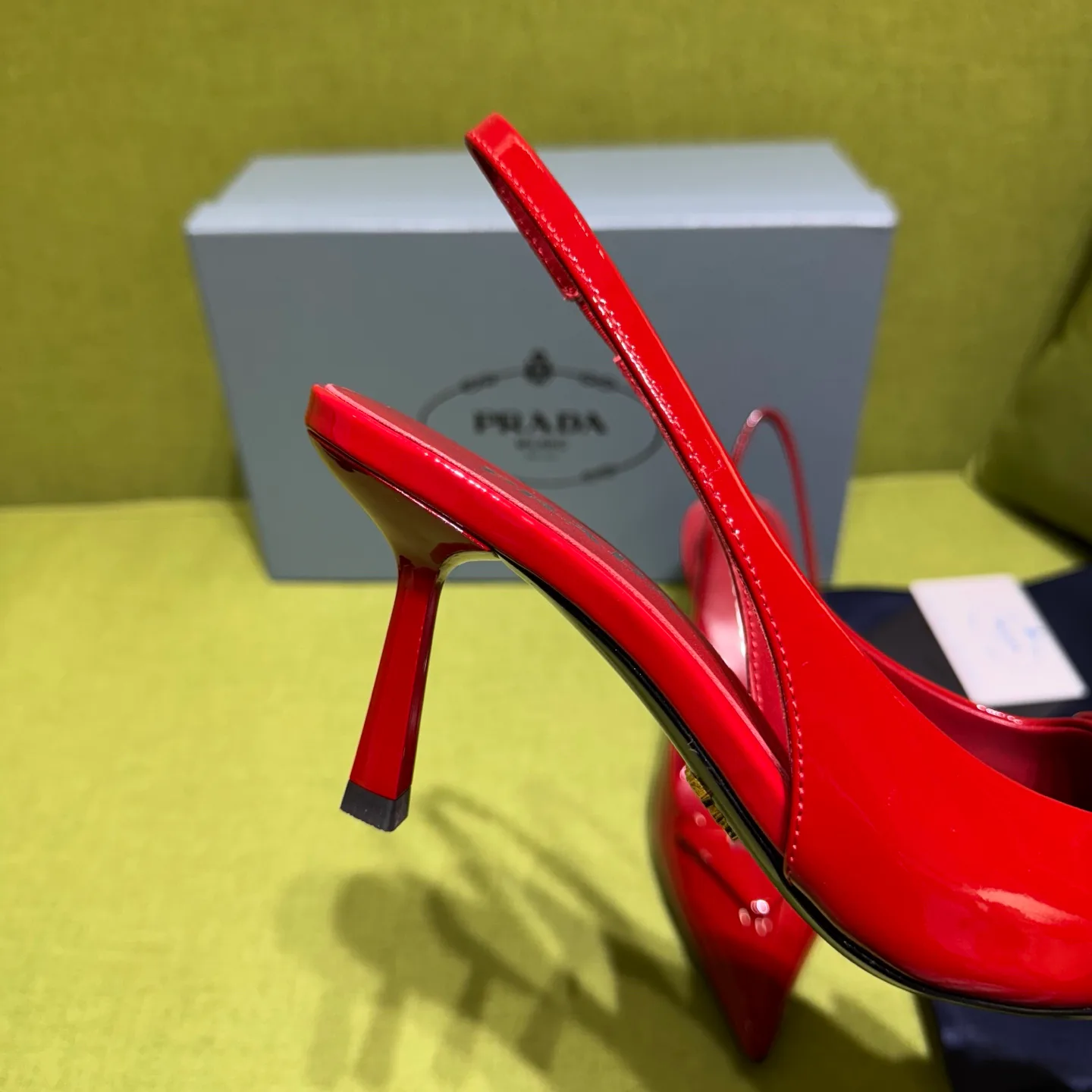 Туфли Женские Prada 556077