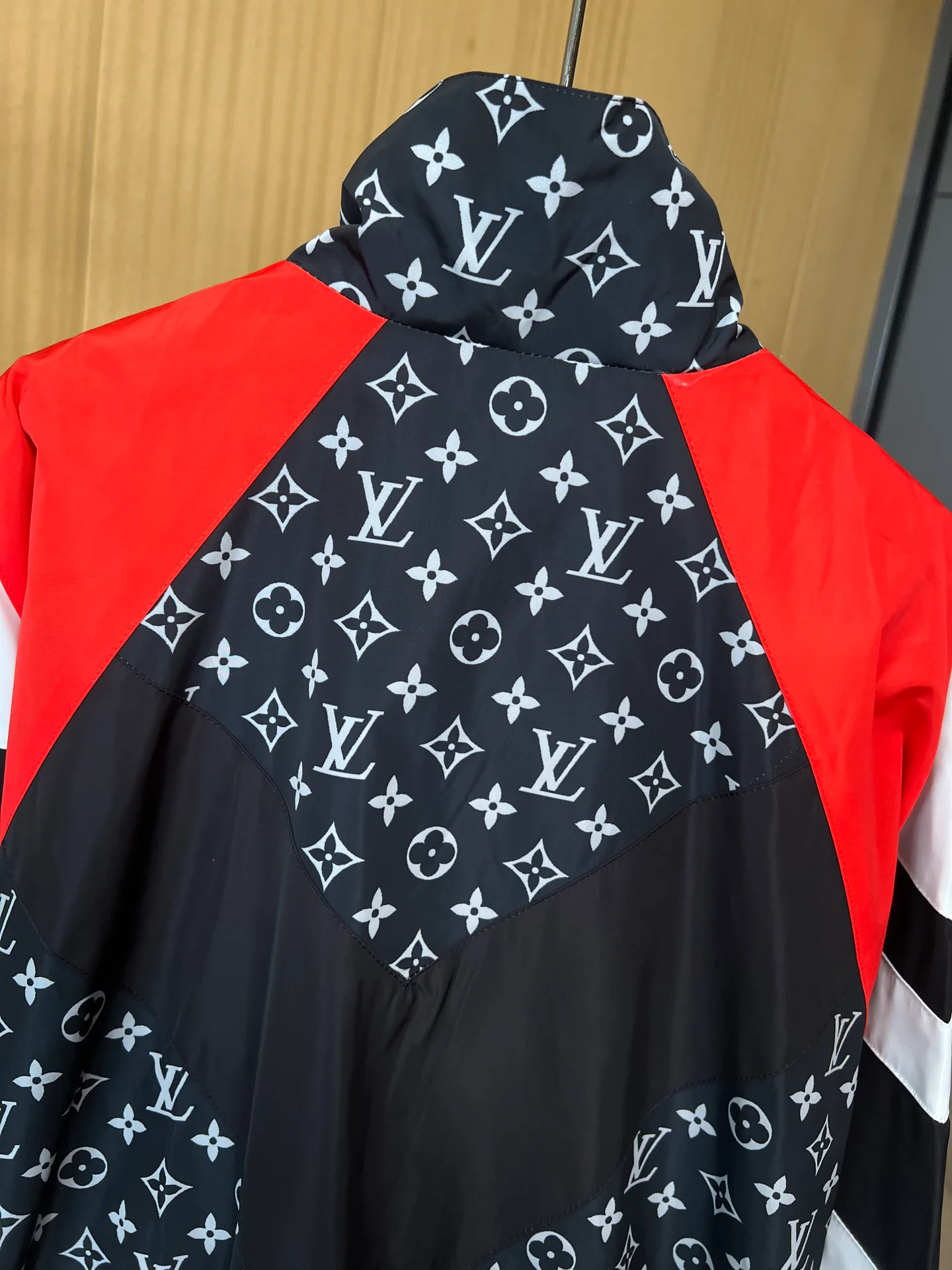 Куртки И Пуховики Мужские Louis Vuitton 83057