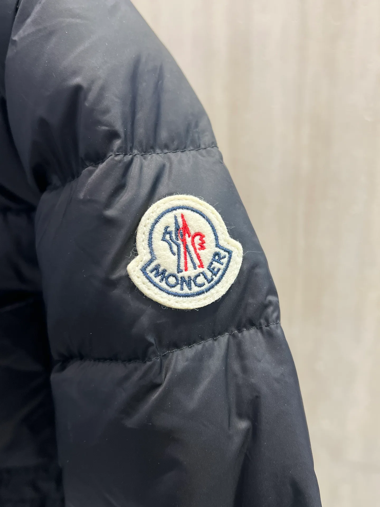 Куртки И Пуховики Мужские Moncler 18231326