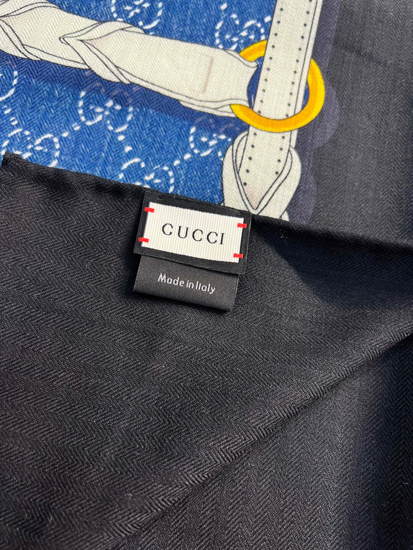 Шарфы Gucci 401709