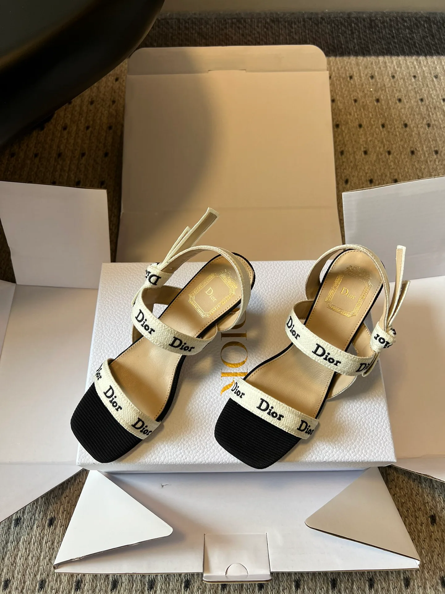 Босоножки Женские Christian Dior 13241324