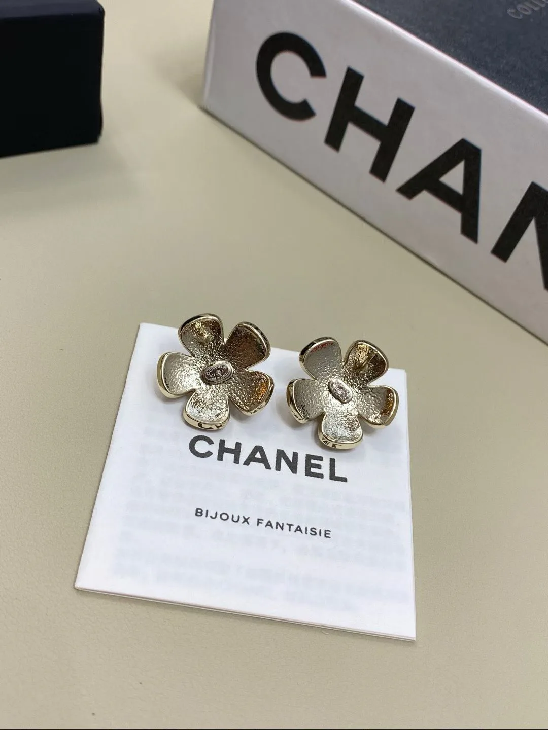 Бижутерия Chanel 3972916