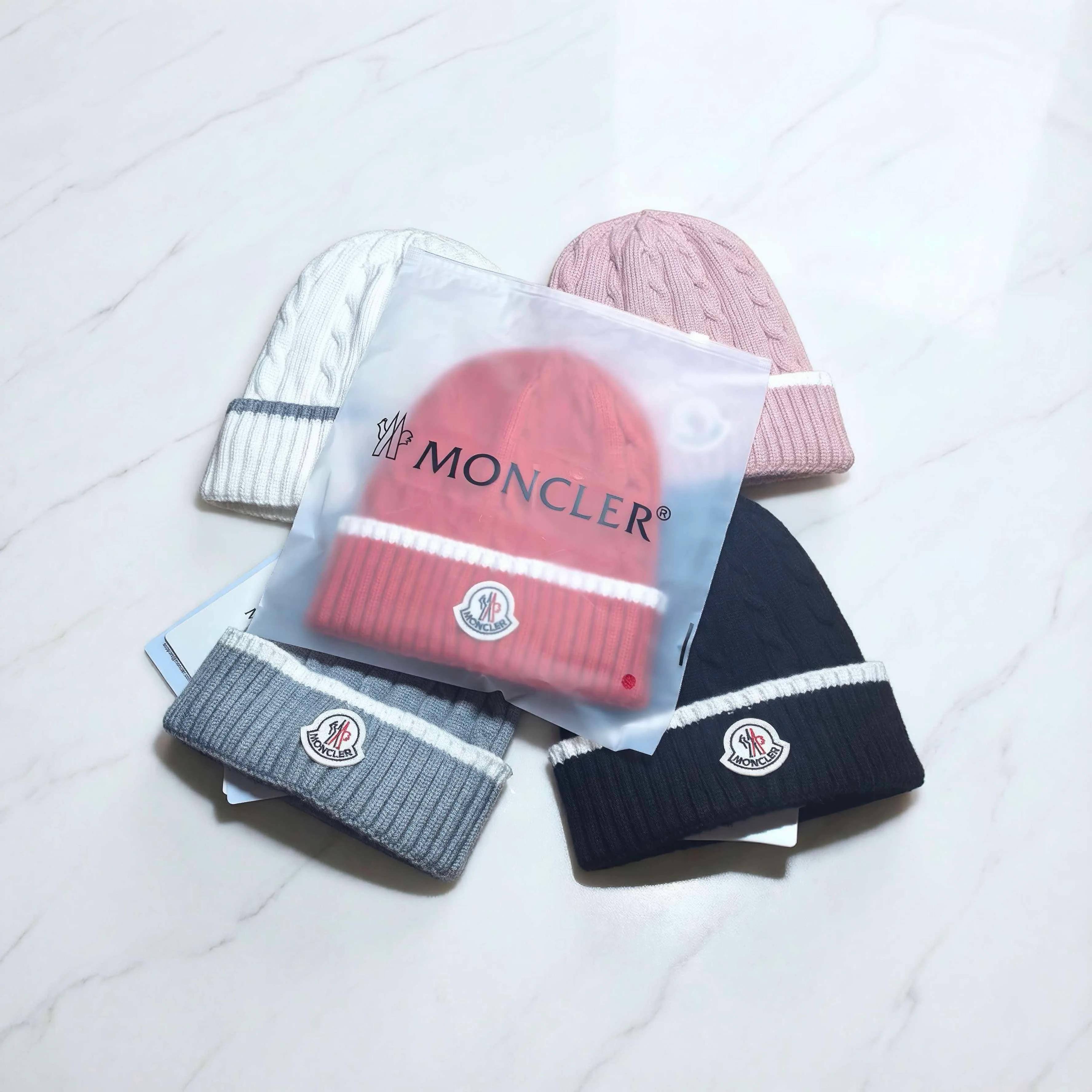 Головные Уборы Moncler 18078473