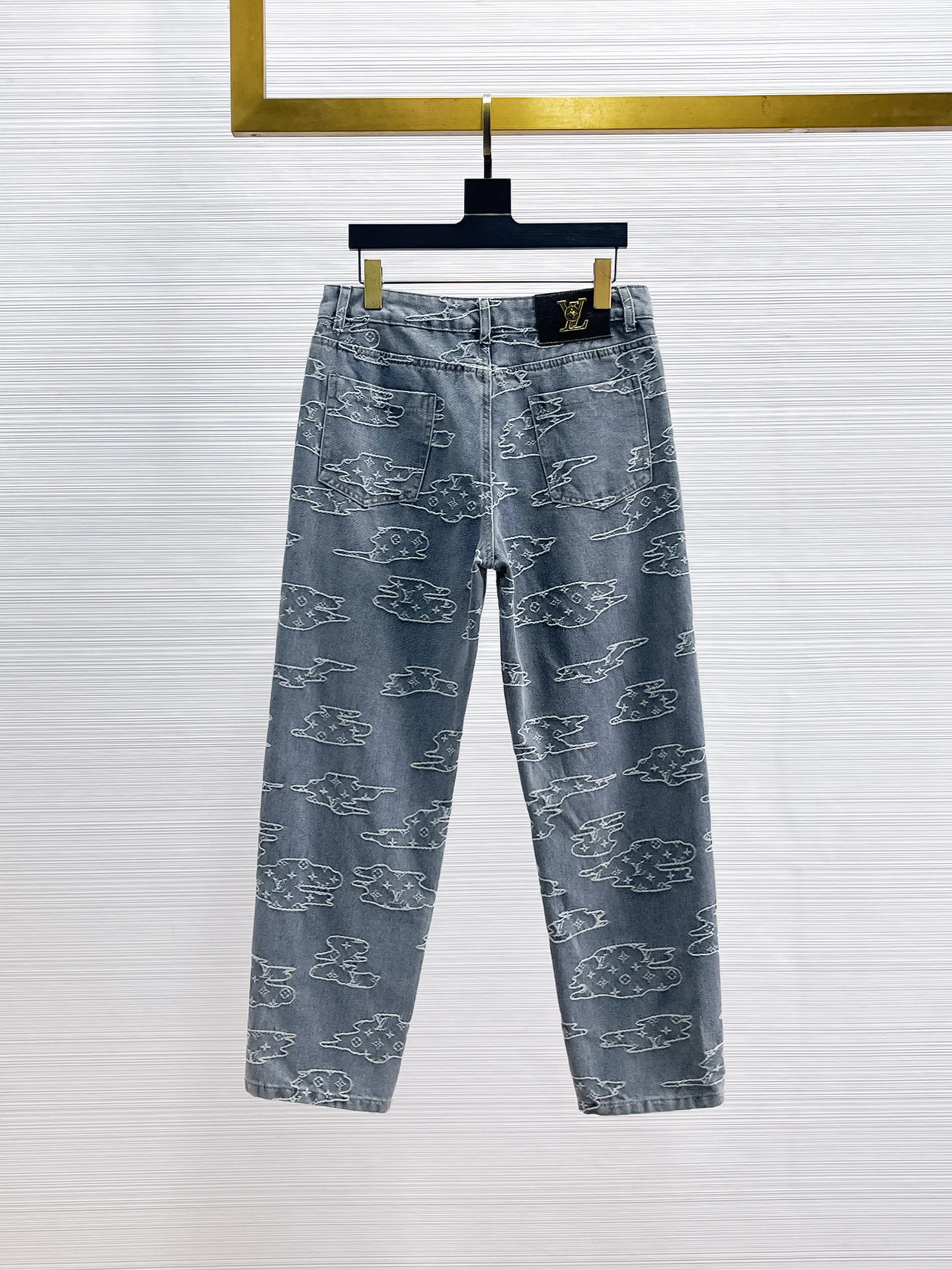Джинсы Мужские Louis Vuitton 18596808