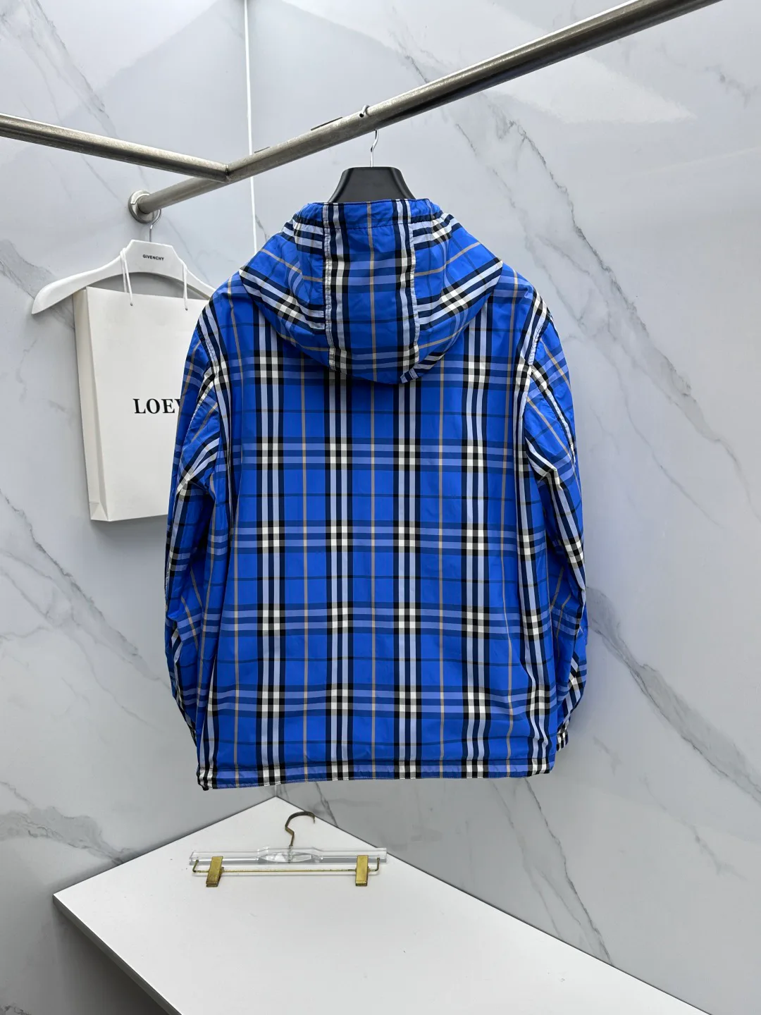 Куртки И Пуховики Мужские Burberry 18246850