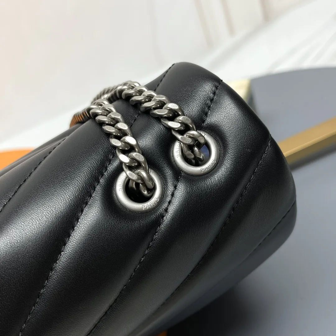 Сумки На Ремне Женские Saint Laurent 1135412