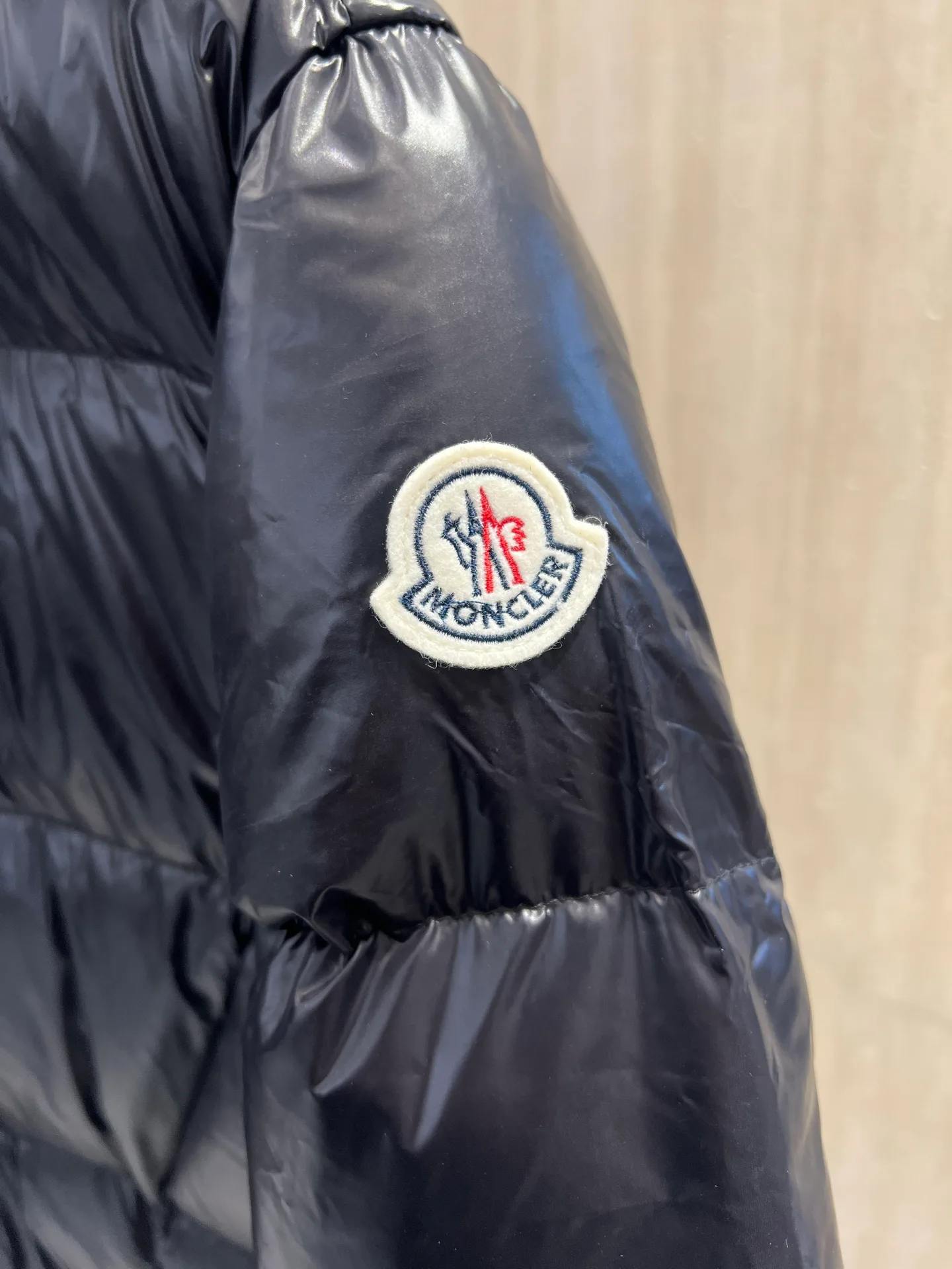 Куртки И Пуховики Женские Moncler 18723445
