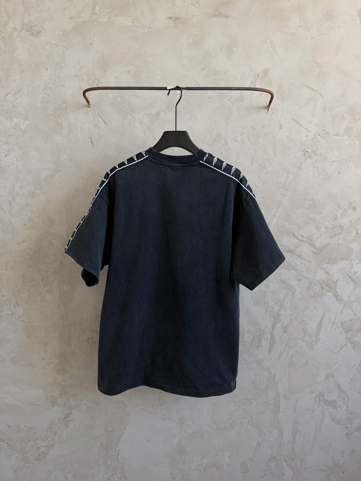 Футболки Женские Balenciaga 558434