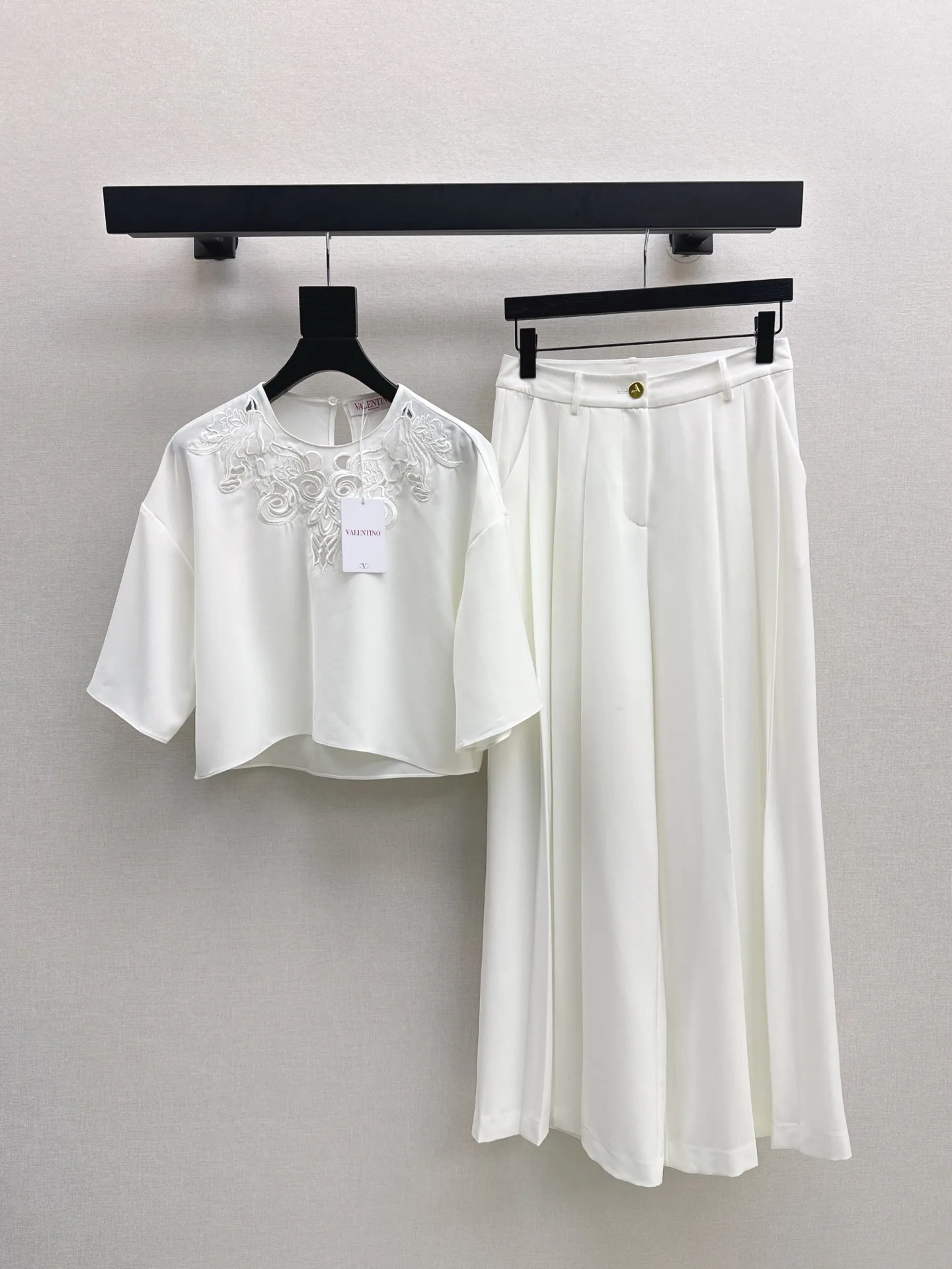 Костюмы Женские Valentino 23739