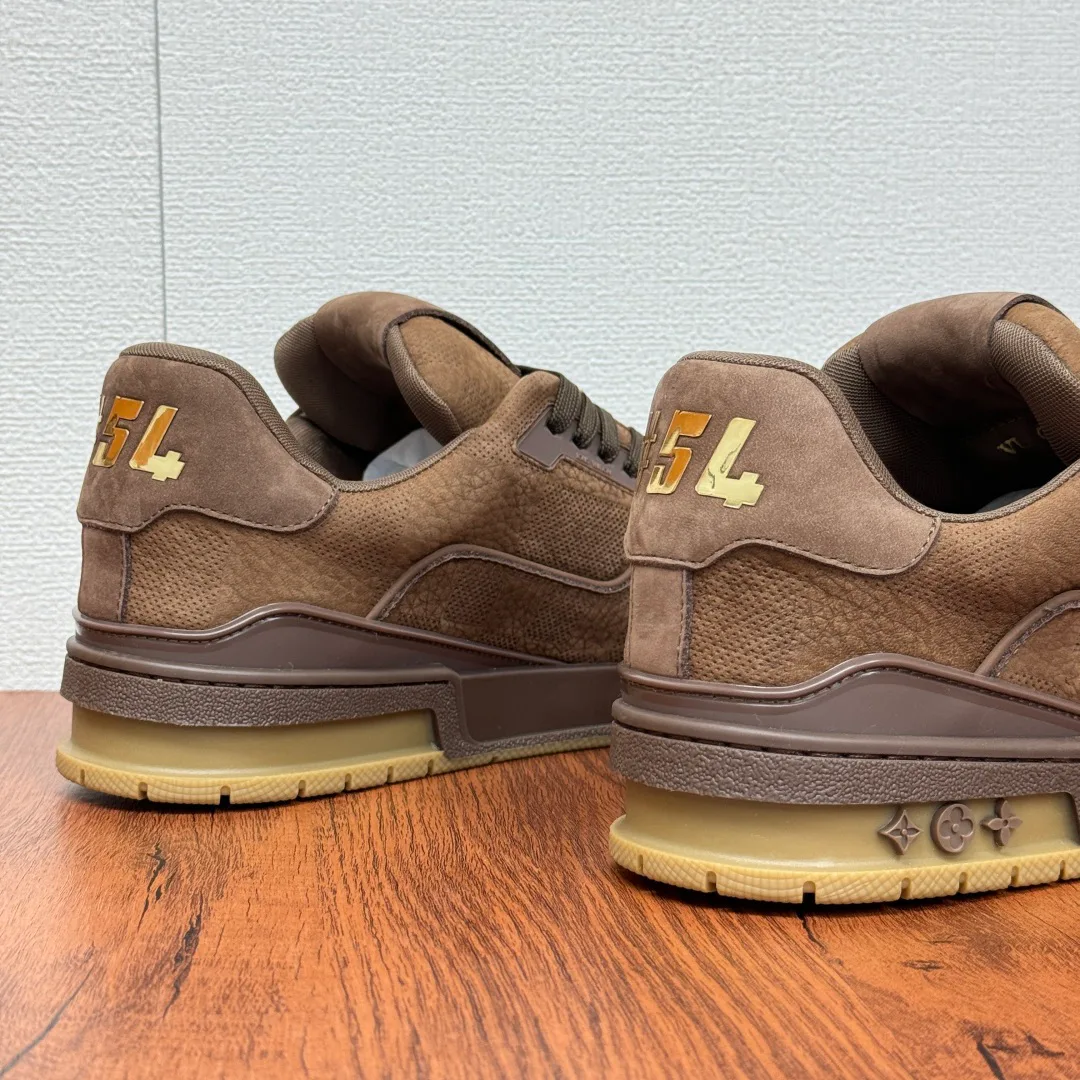 Кроссовки Мужские Louis Vuitton 5892085