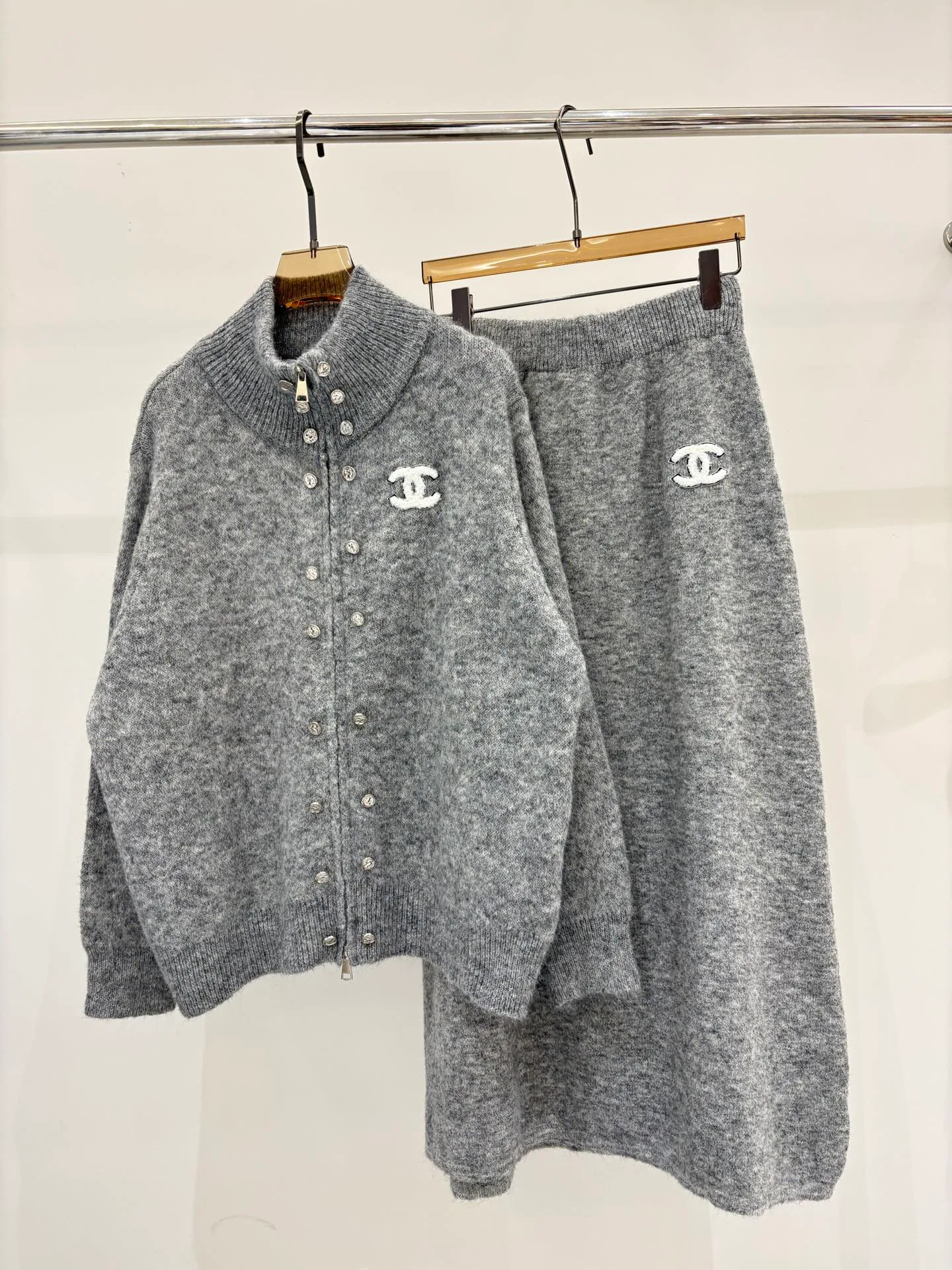 Костюмы Женские Chanel 320672