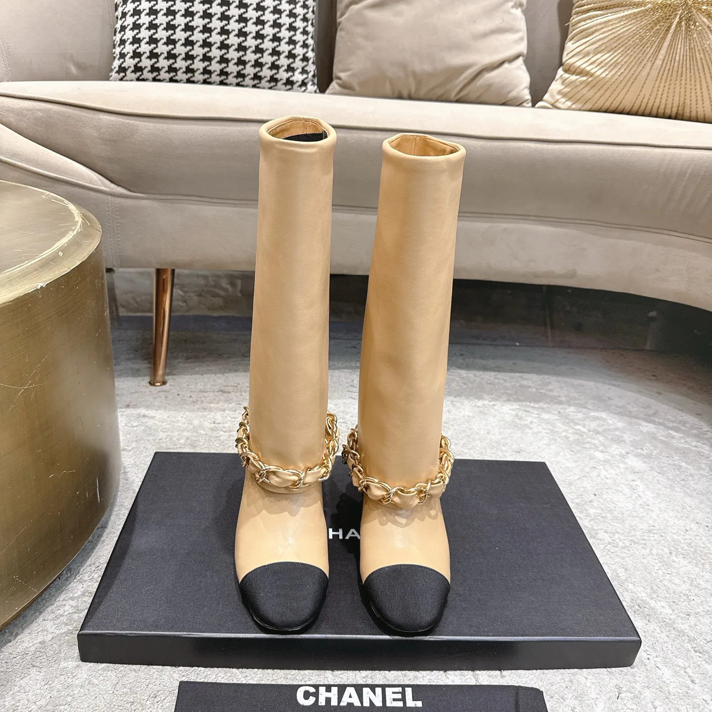Сапоги Женские Chanel 18154575