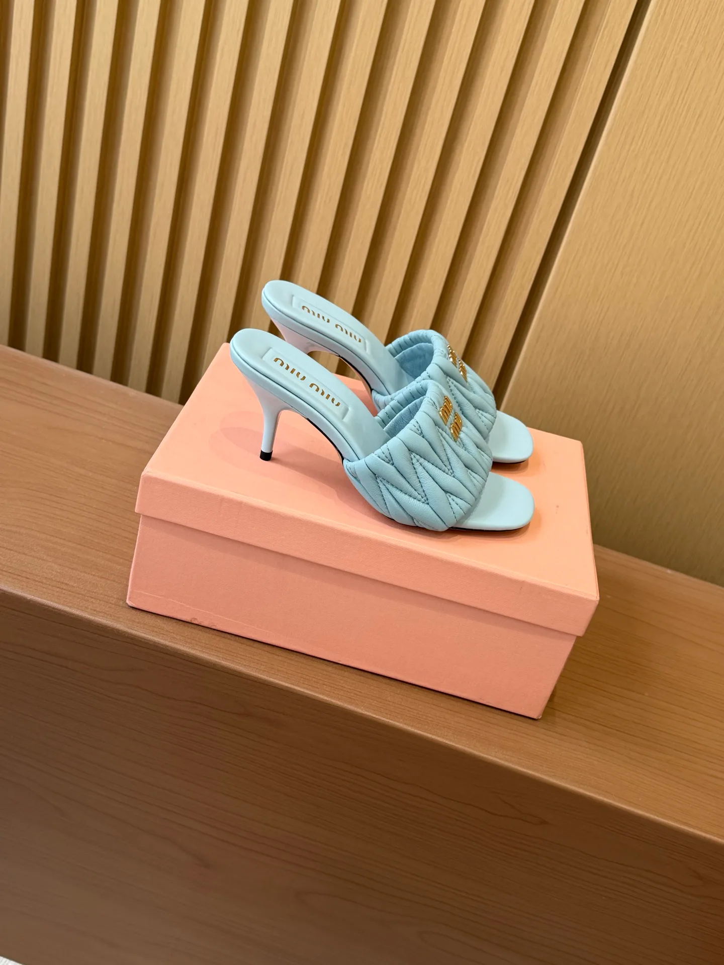 Босоножки Женские Miu Miu 13351180