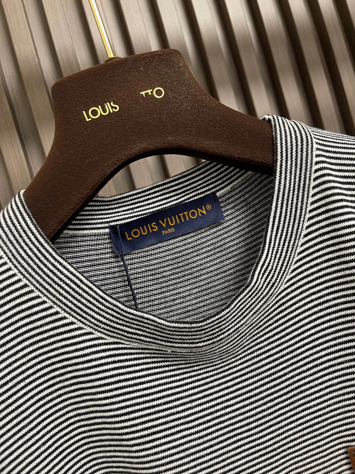Футболки Женские Louis Vuitton 18191343