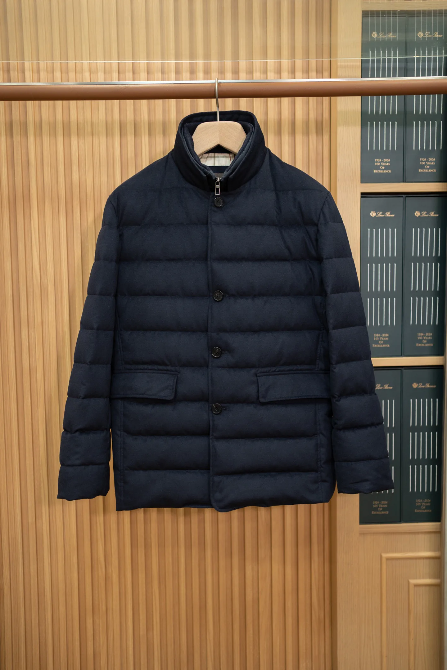 Куртки И Пуховики Мужские Loro Piana 1268219