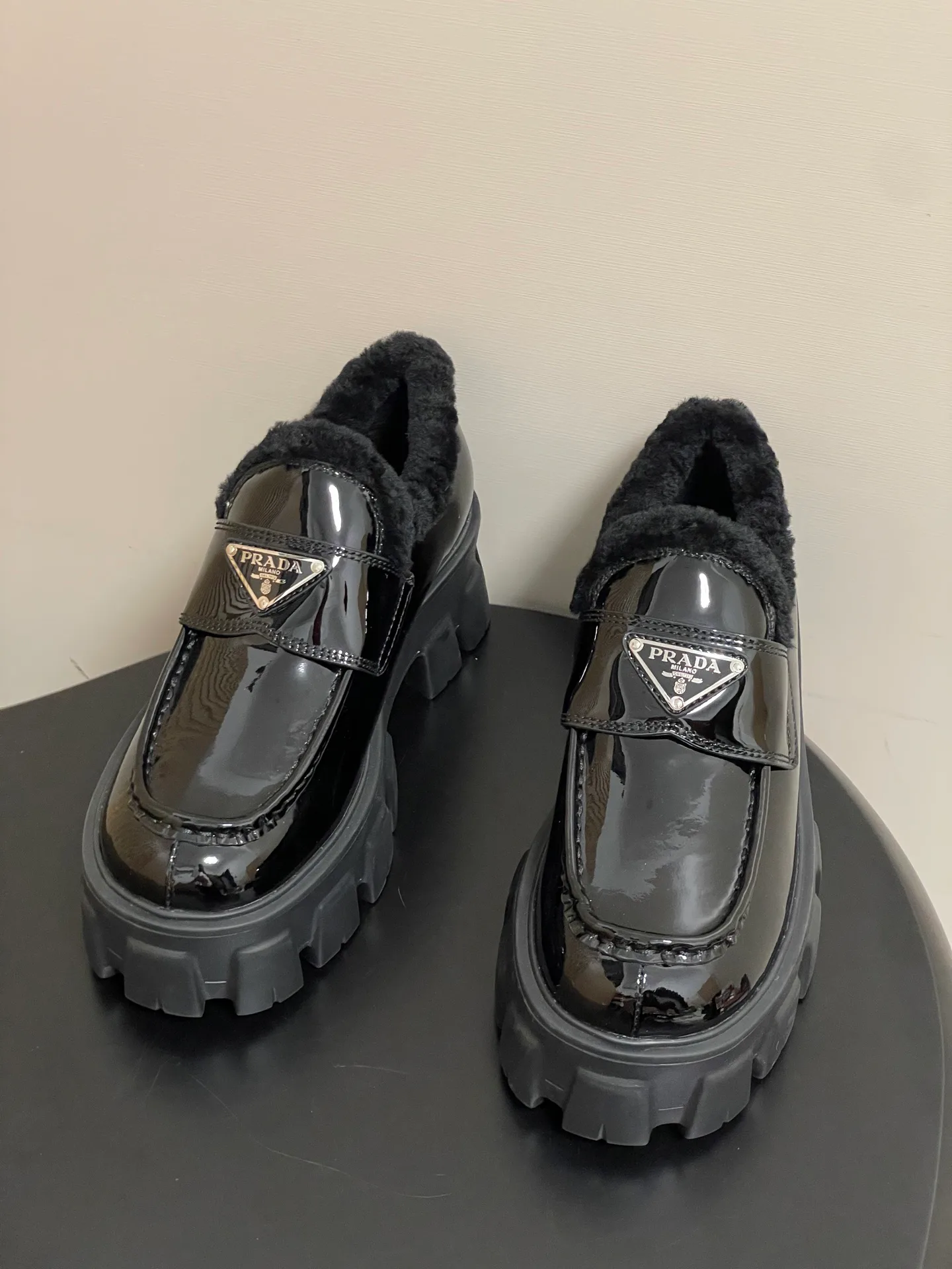 Лоферы Женские Prada 299836