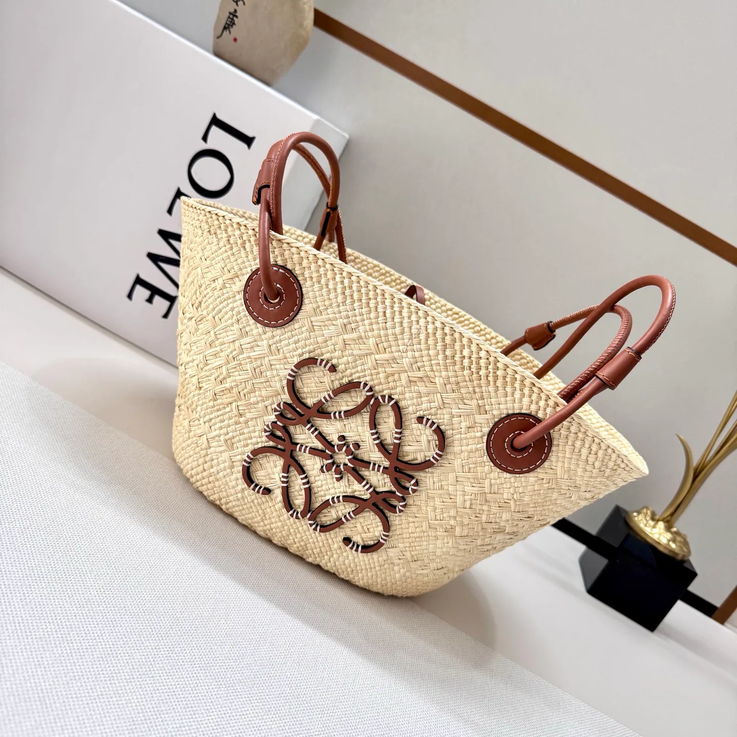 Классические Сумки Женские Loewe 10243093