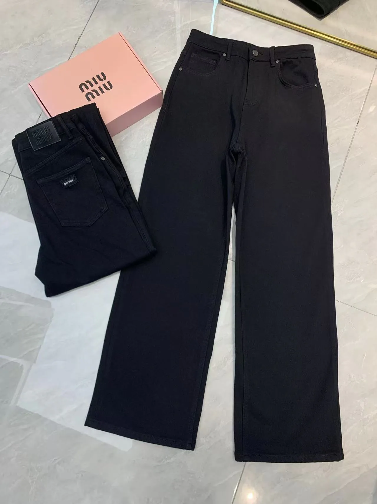 Джинсы Женские Miu Miu 19313504