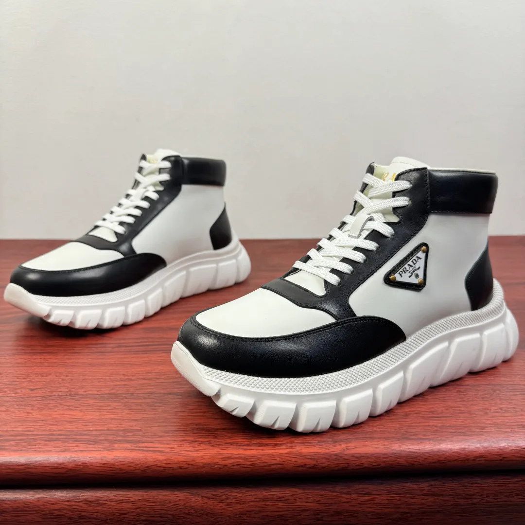 Кроссовки Мужские Prada 4852635