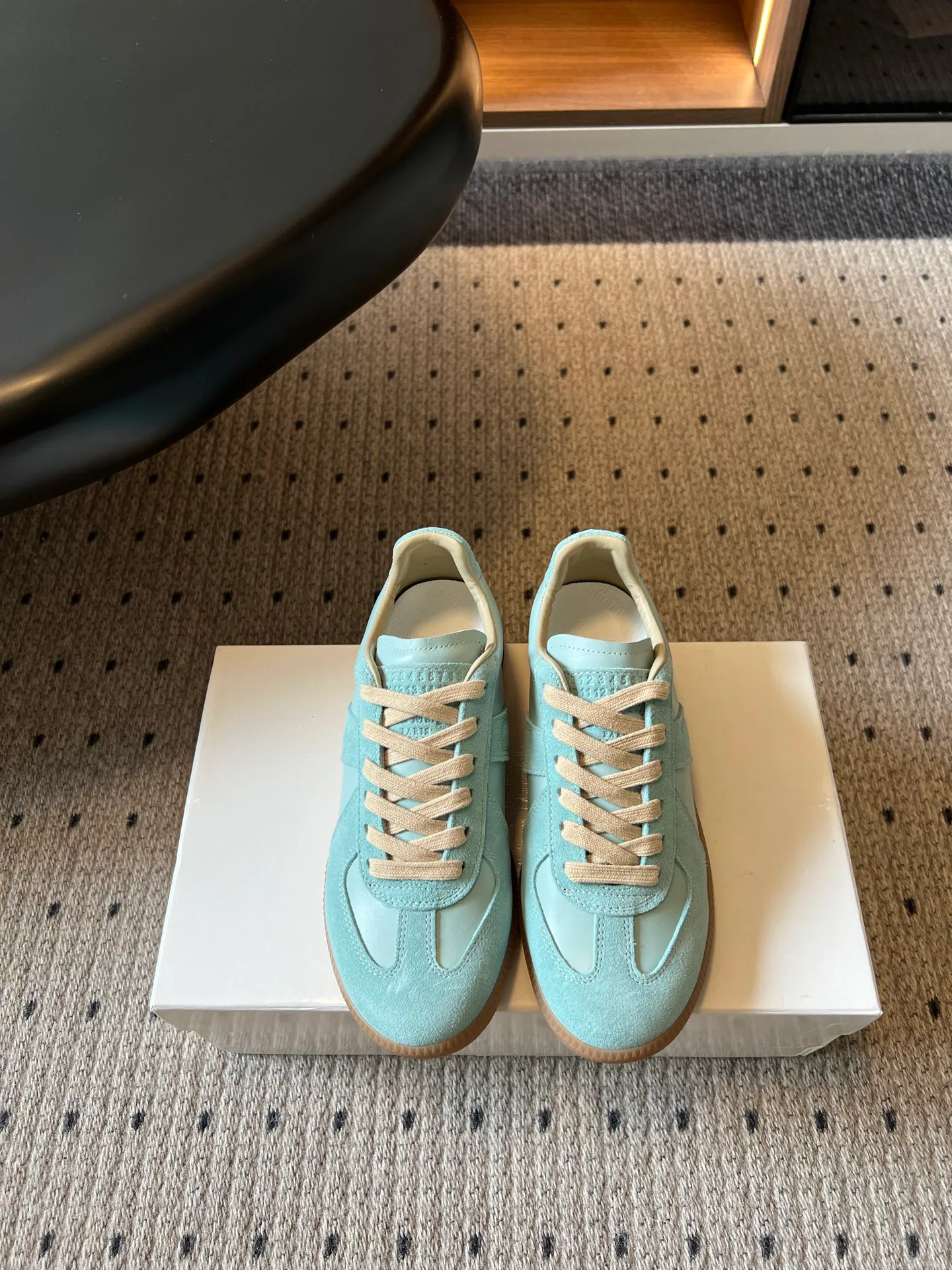 Кроссовки Женские Maison Margiela 17419544