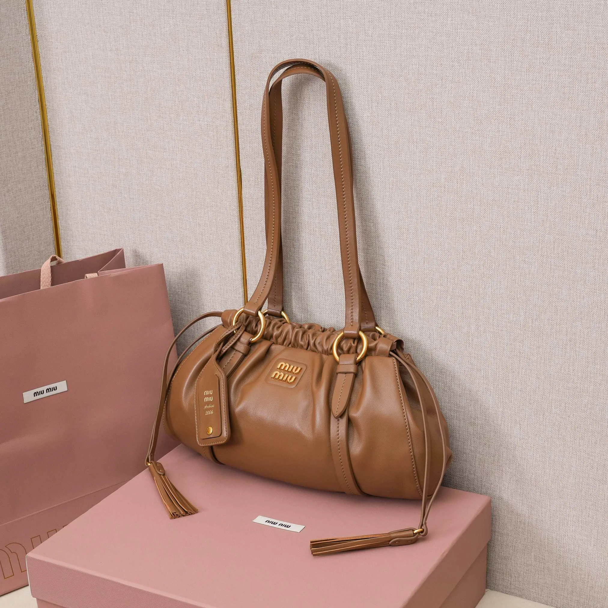 Классические Сумки Женские Miu Miu 11402788