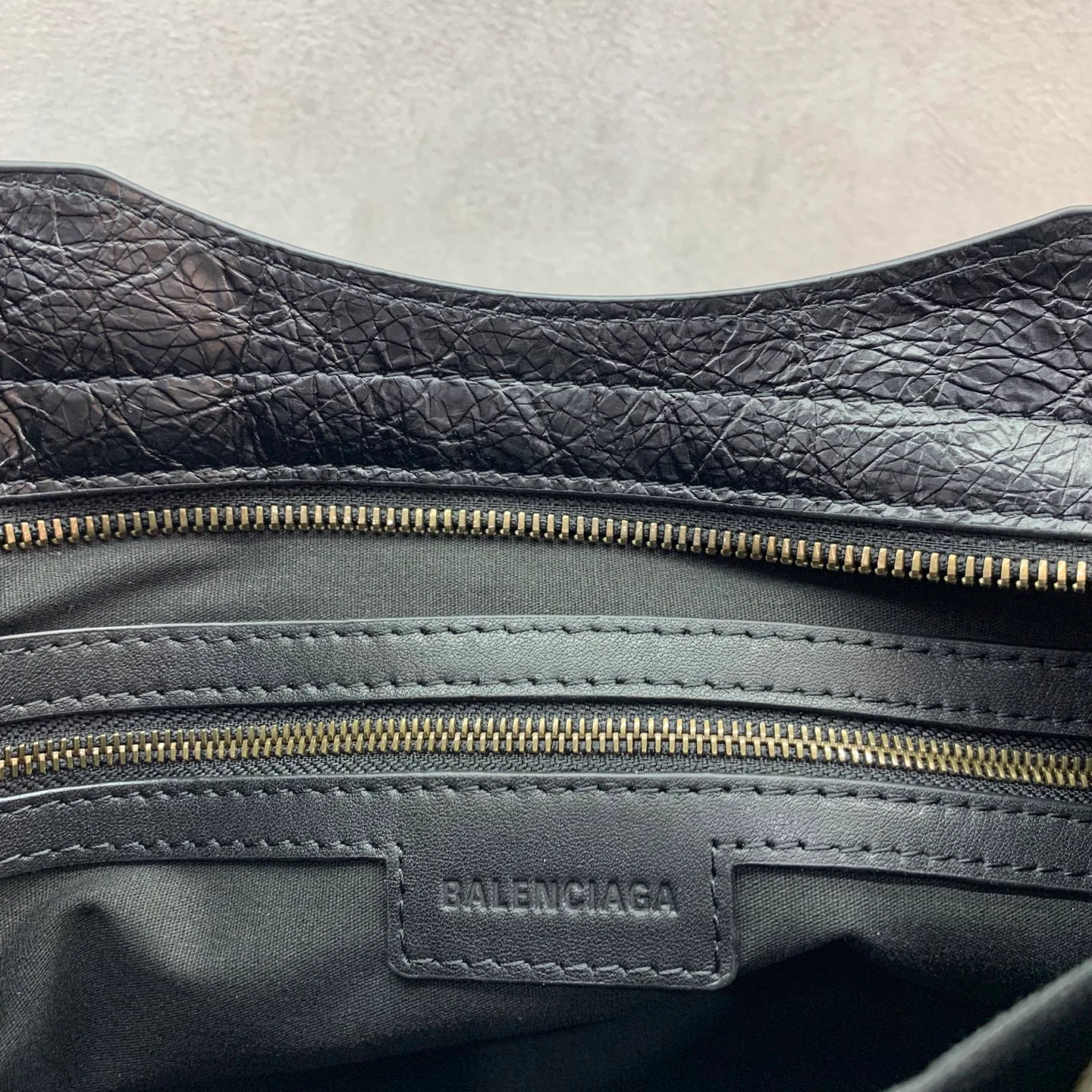 Классические Сумки Женские Balenciaga 12712580