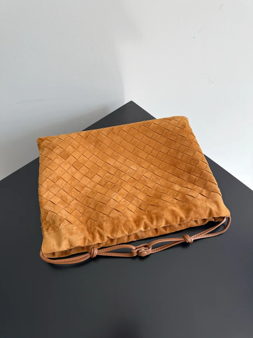 Сумки На Ремне Женские Bottega Veneta 11255441