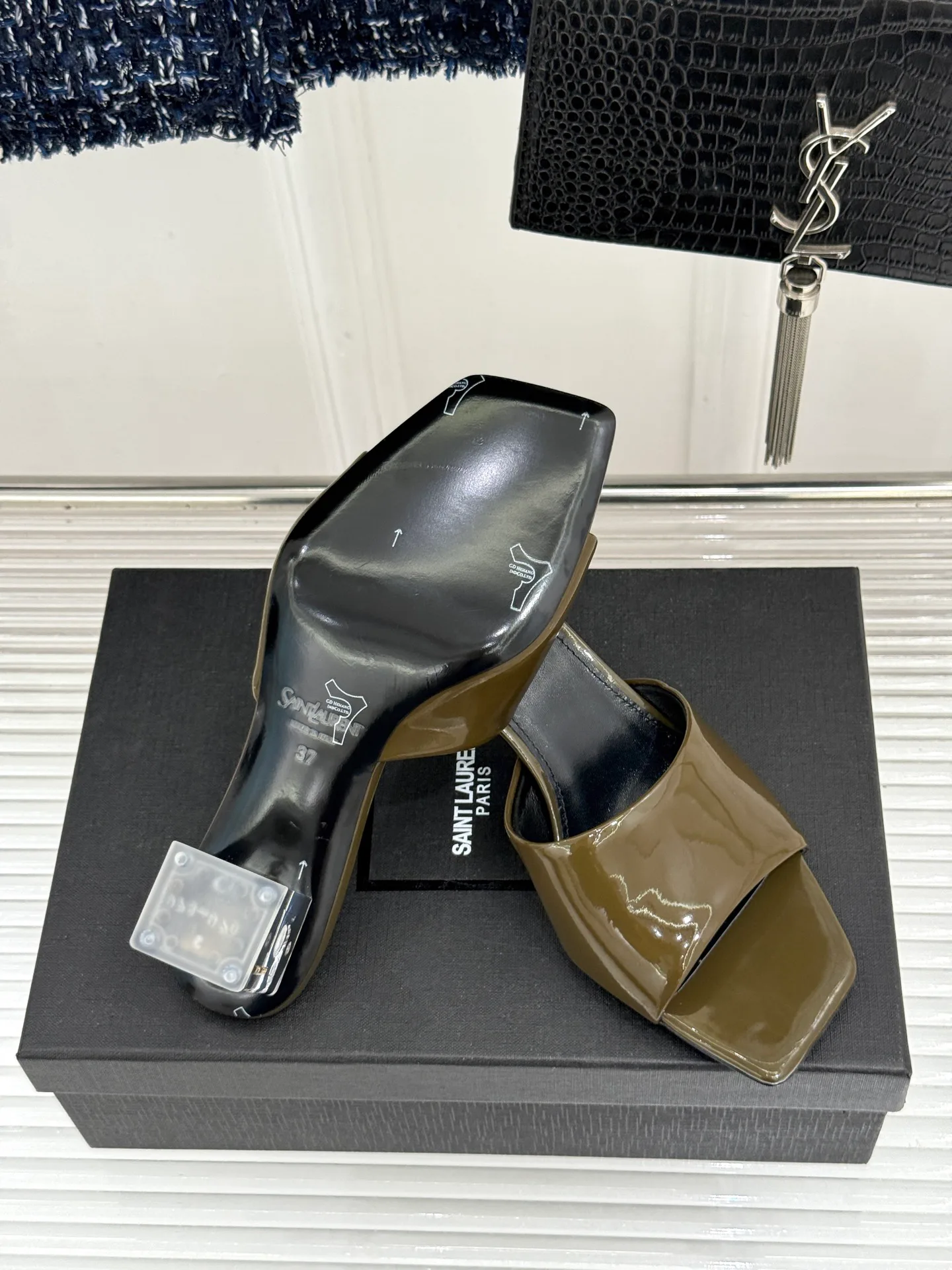 Босоножки Женские Saint Laurent 17024881