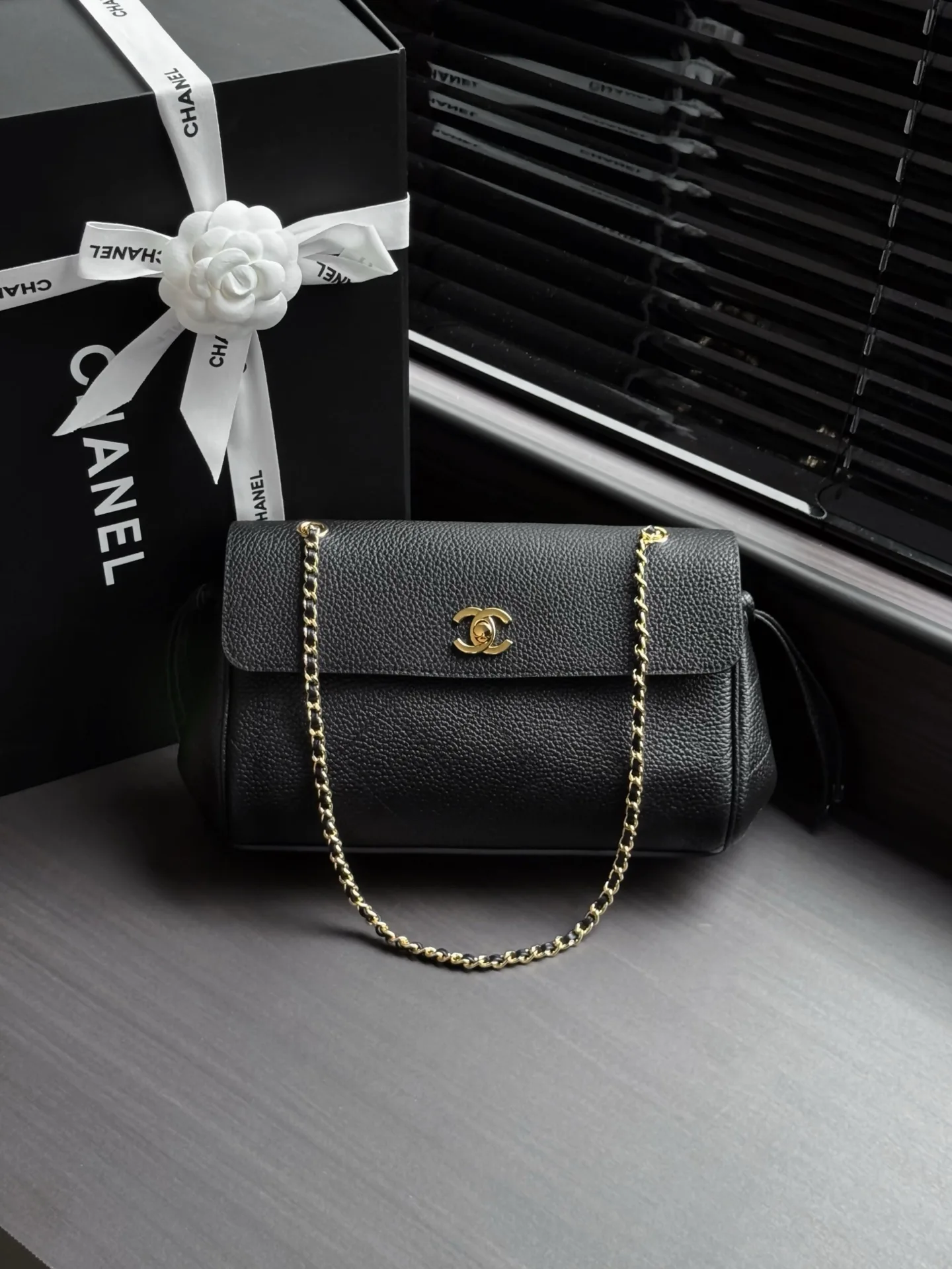 Классические Сумки Женские Chanel 18147650