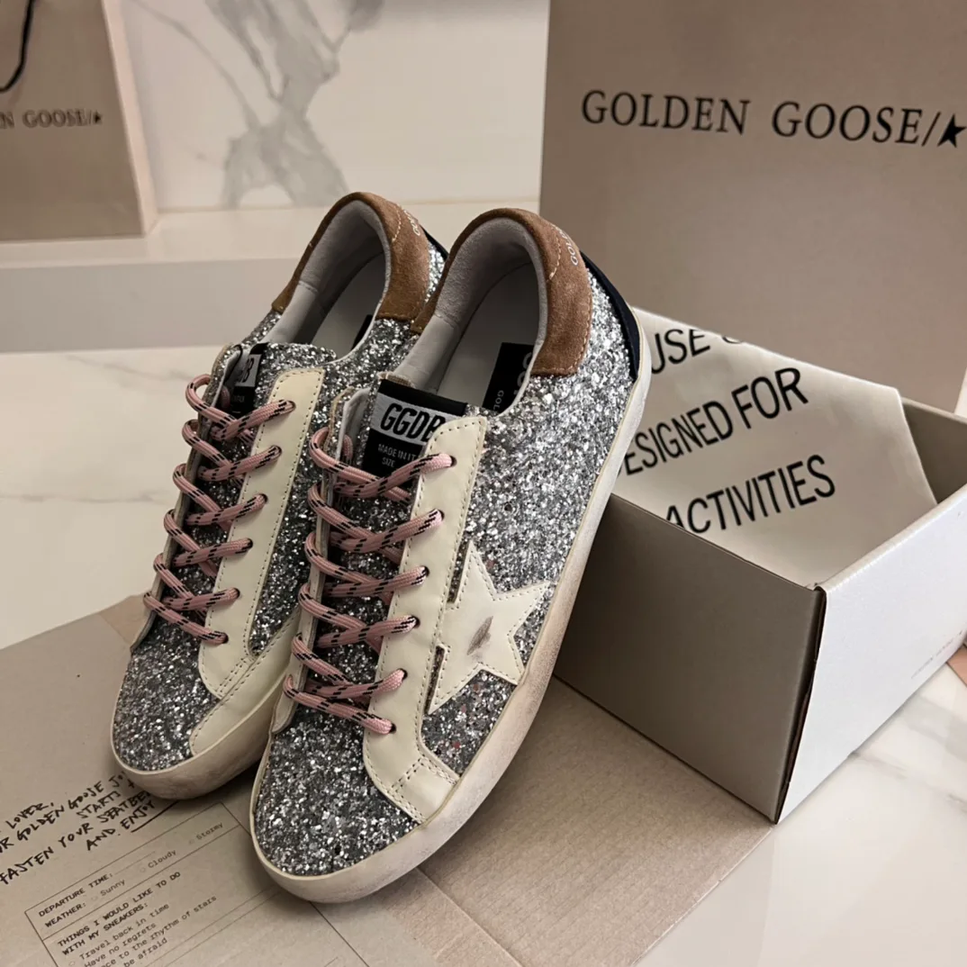 Кроссовки Женские Golden Goose 16995667