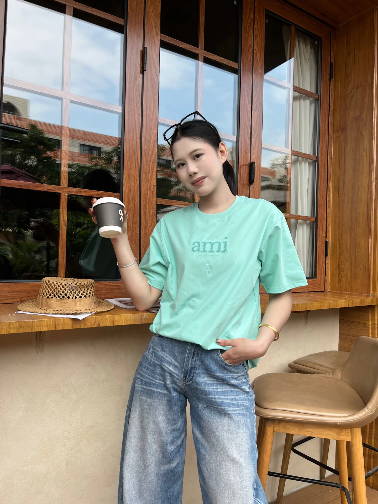 Футболки Женские Ami Paris 13405186