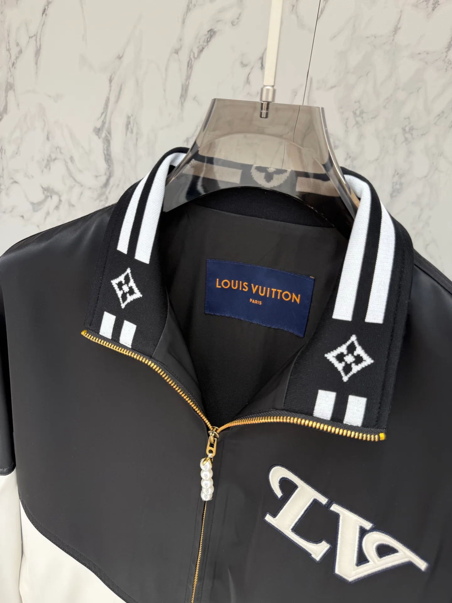 Куртки И Пуховики Мужские Louis Vuitton 10066641