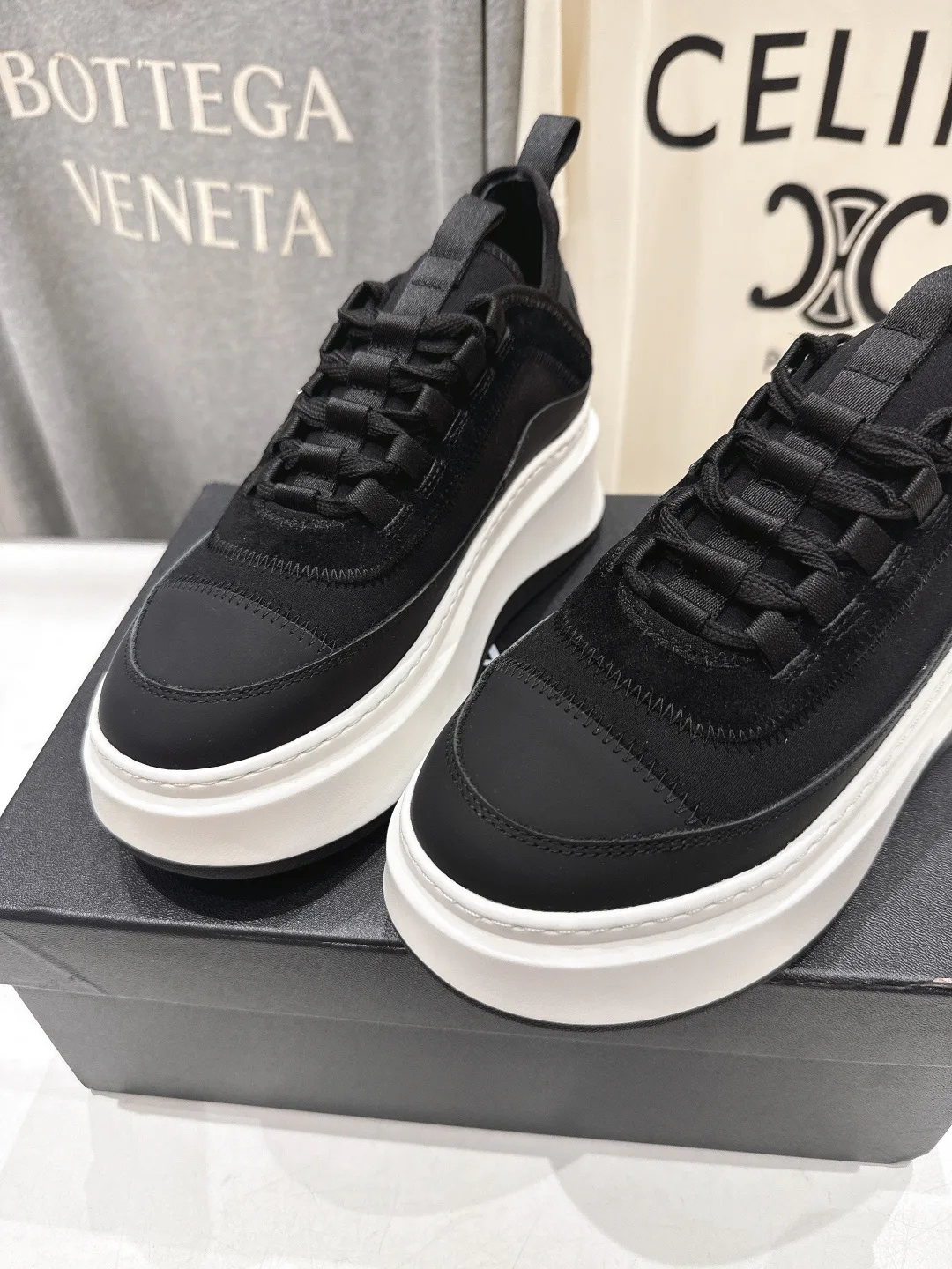 Кроссовки Женские Chanel 3603734