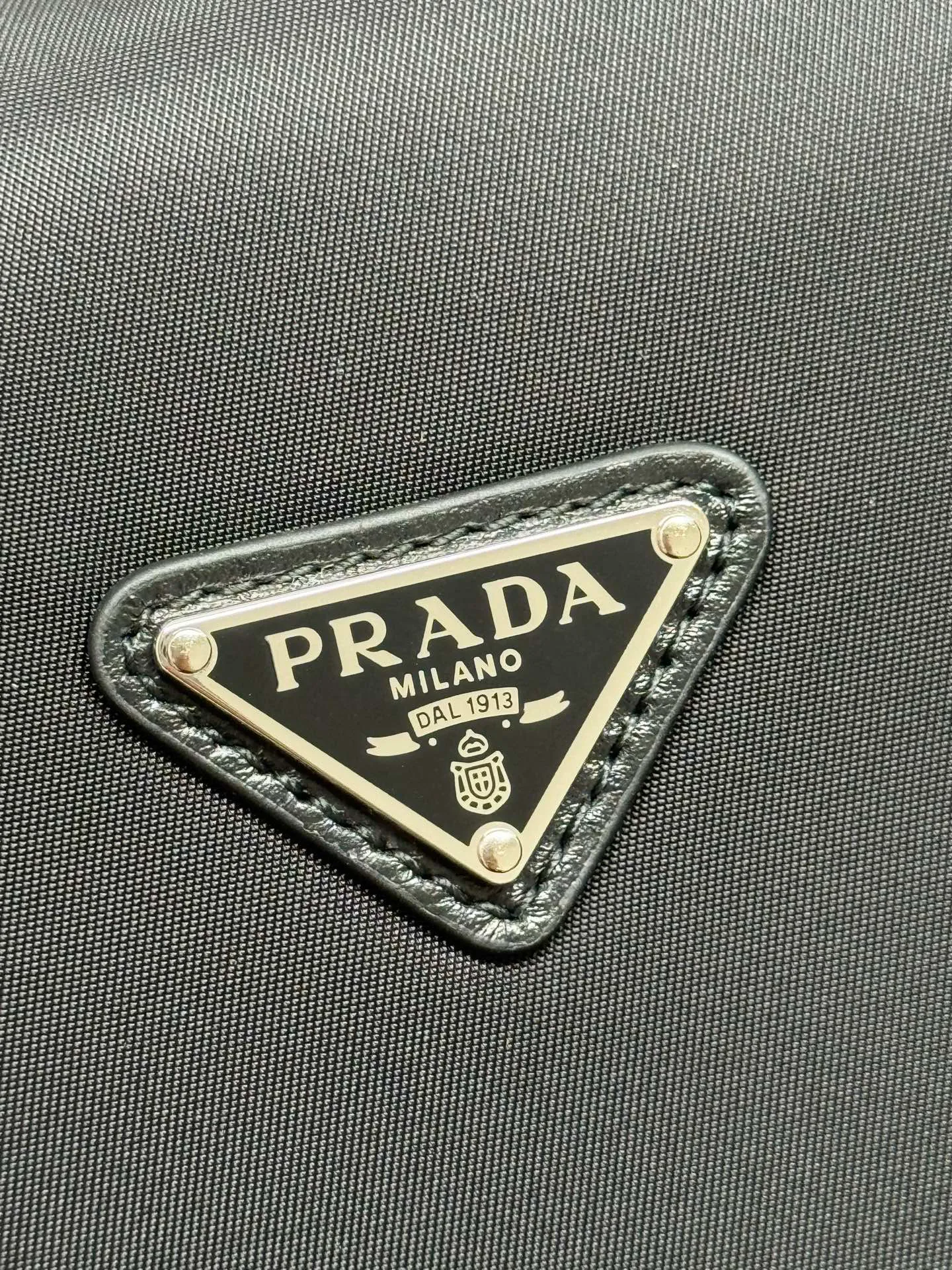 Сумки На Ремне Женские Prada 17630943