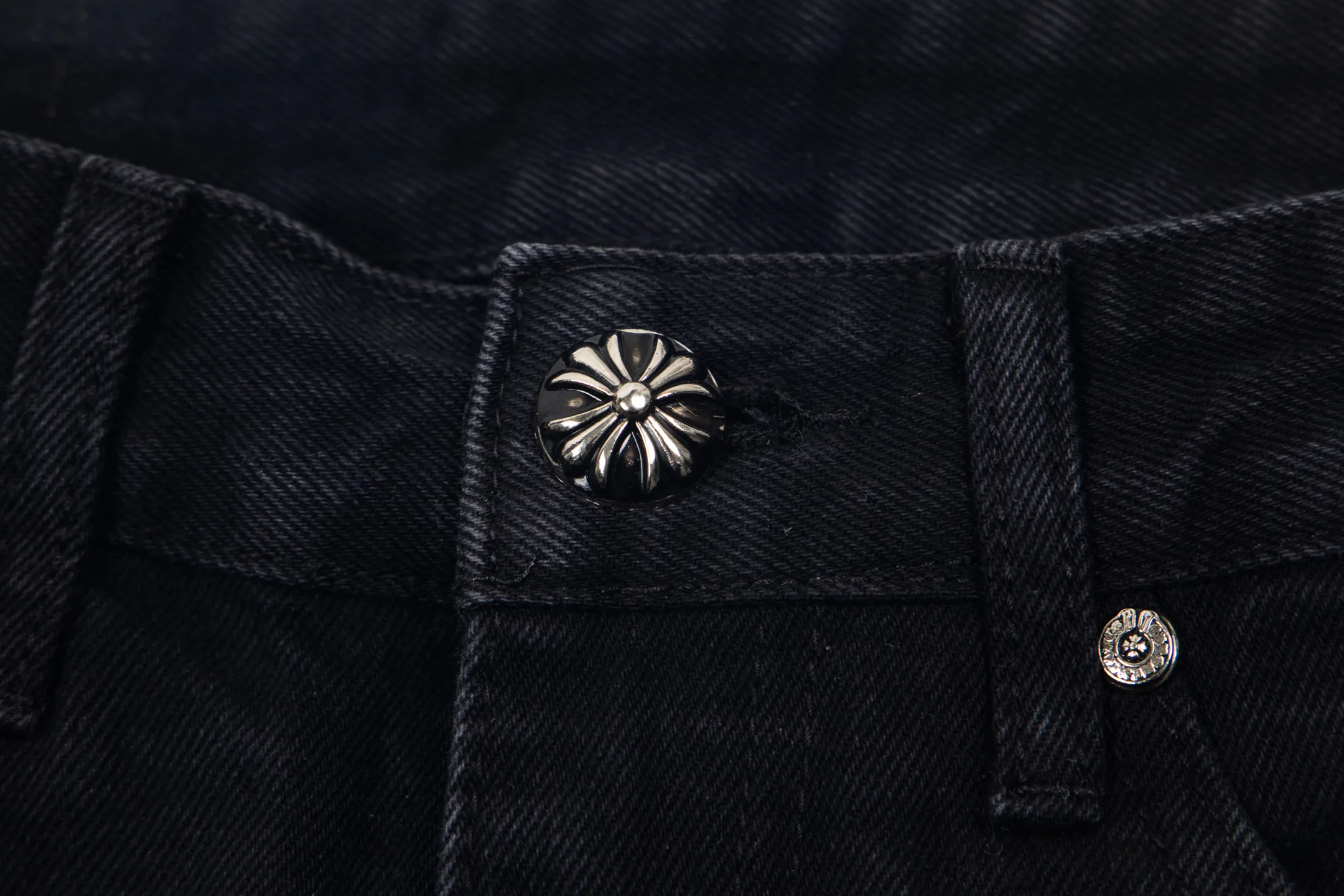 Джинсы Женские Chrome Hearts 11545015