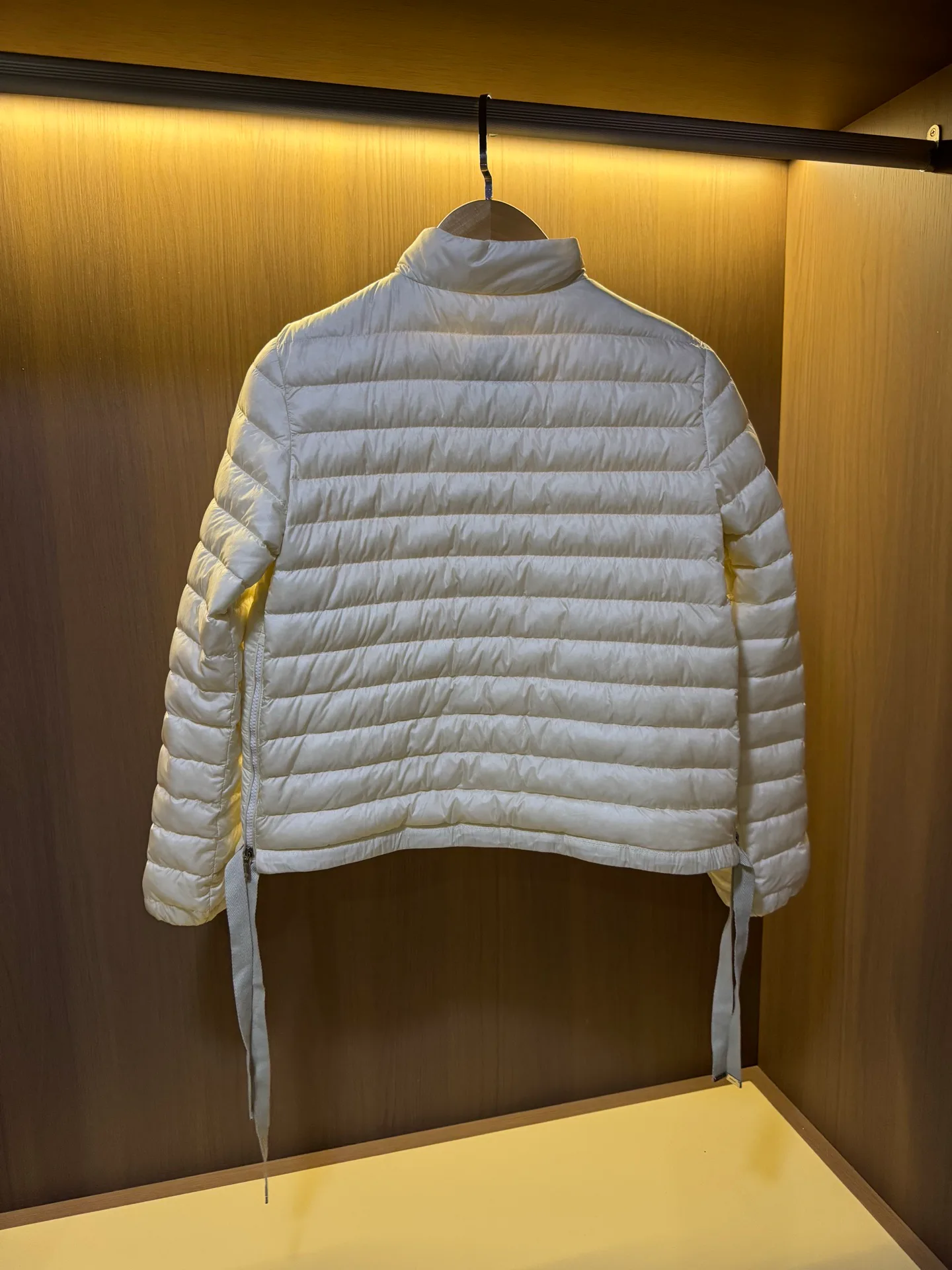 Куртки И Пуховики Женские Moncler 18706607