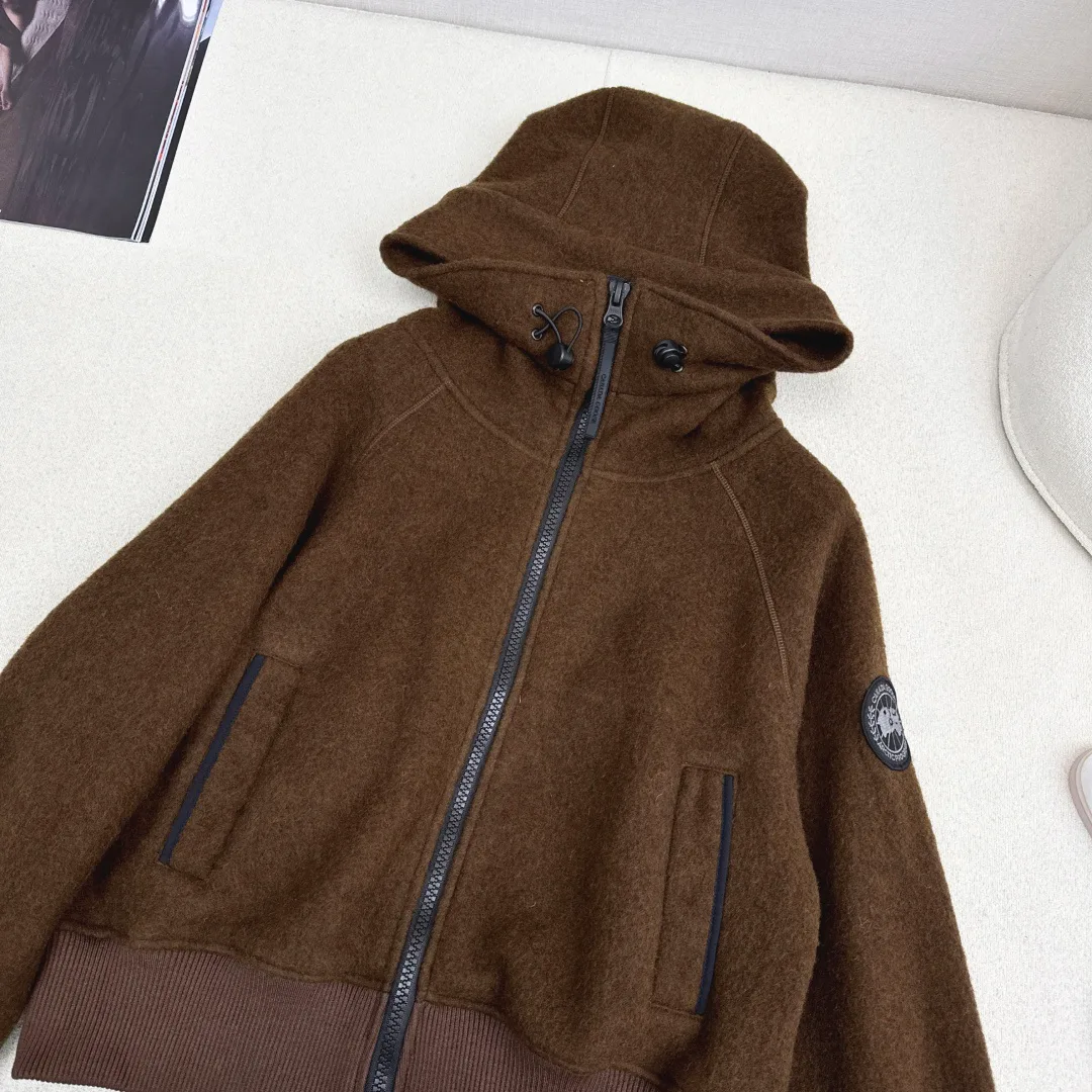 Куртки И Пуховики Мужские Canada Goose 1265466