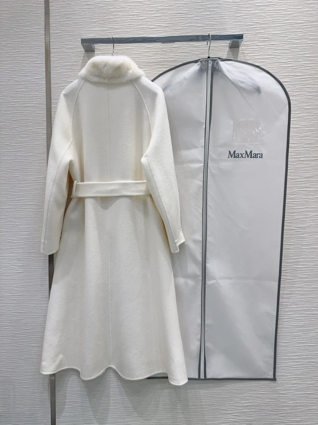 Пальто Женские Max Mara 18172472