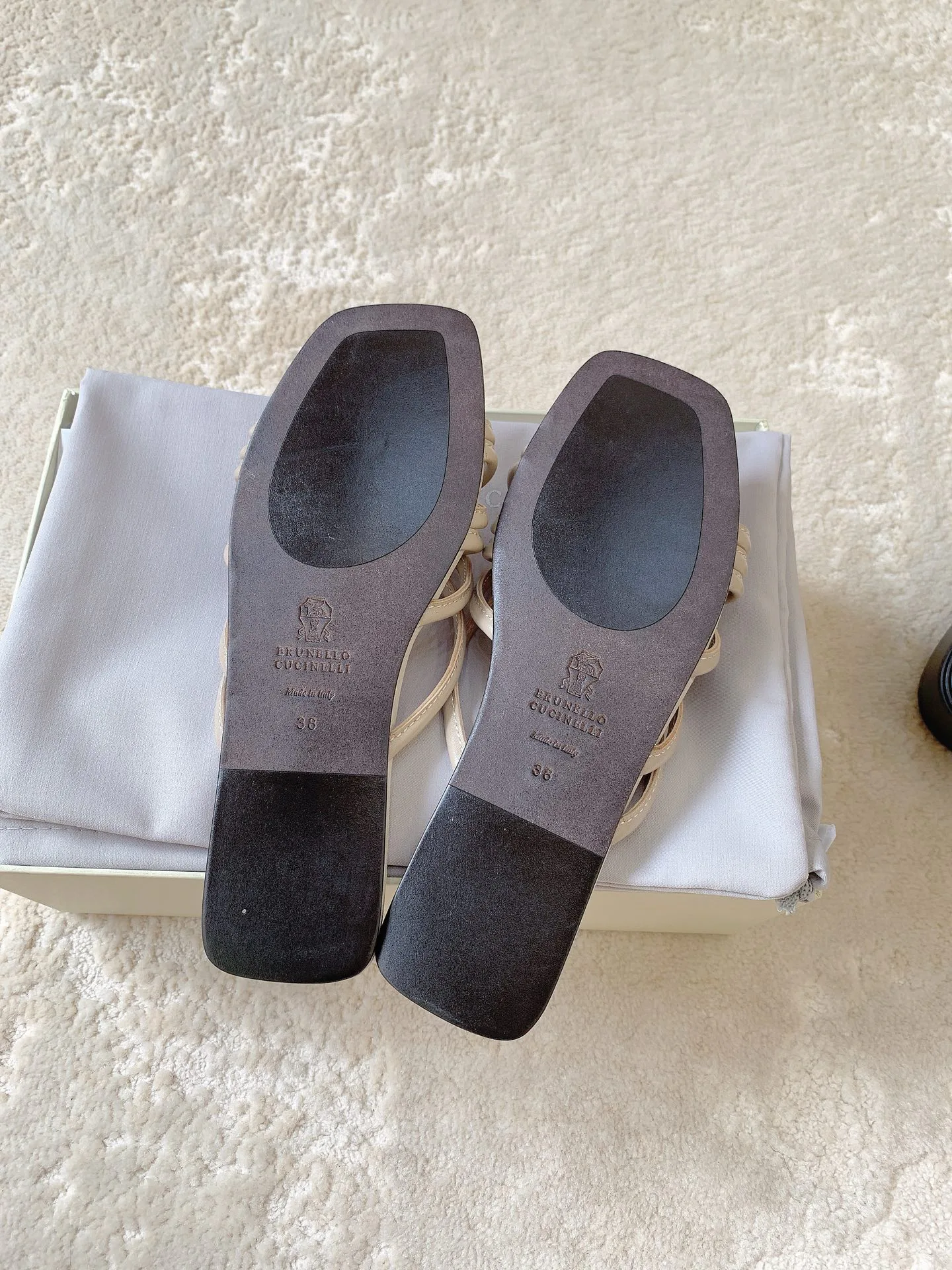 Сандалии Женские Brunello Cucinelli 11604108