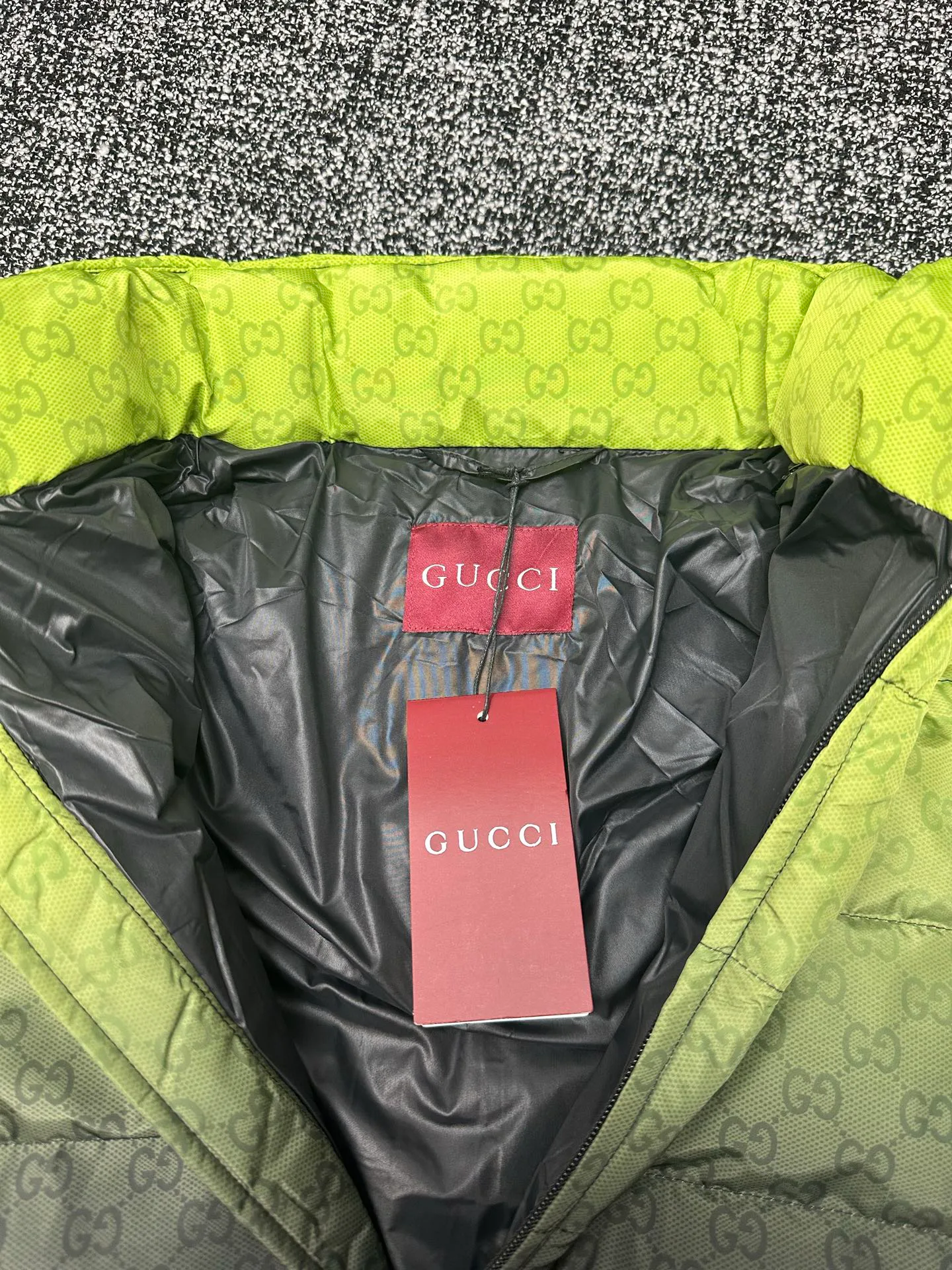 Куртки Женские Gucci 412855