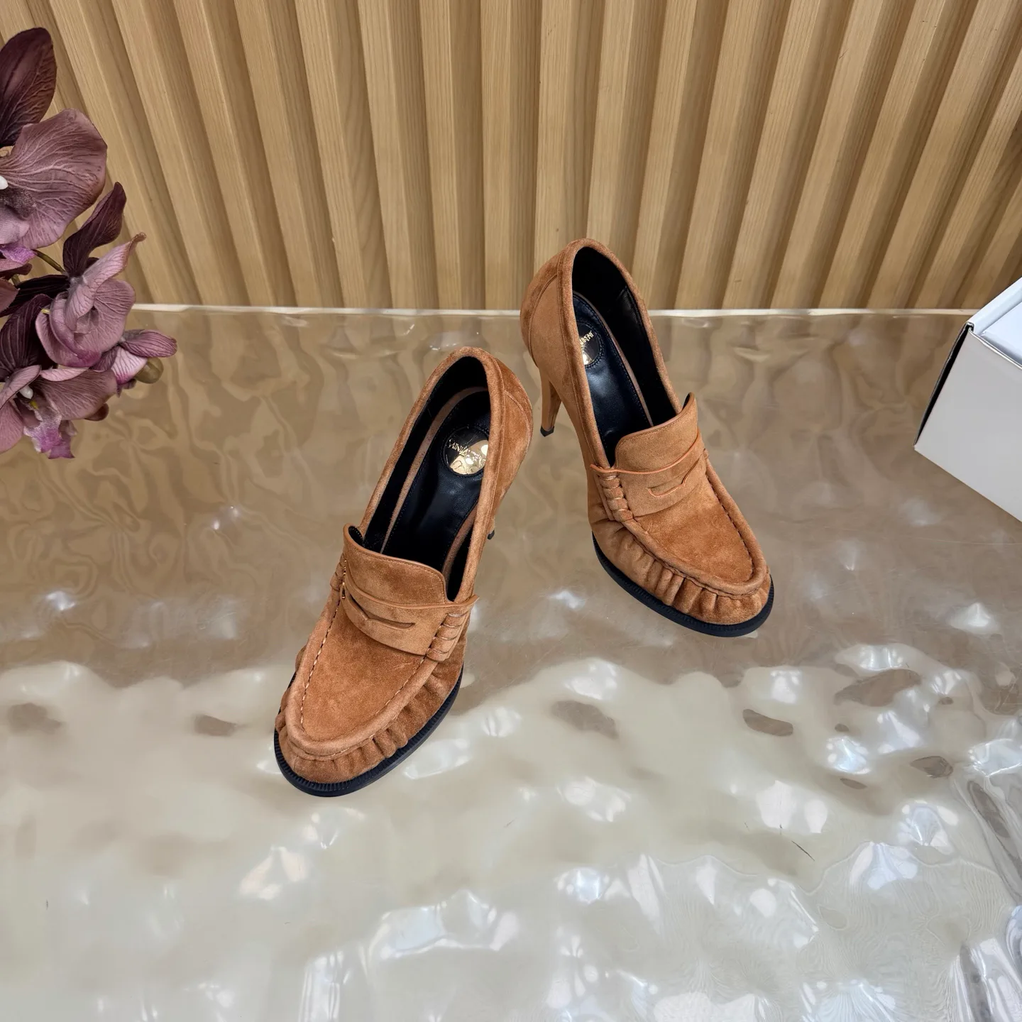 Лоферы И Мокасины Женские Saint Laurent 18676011