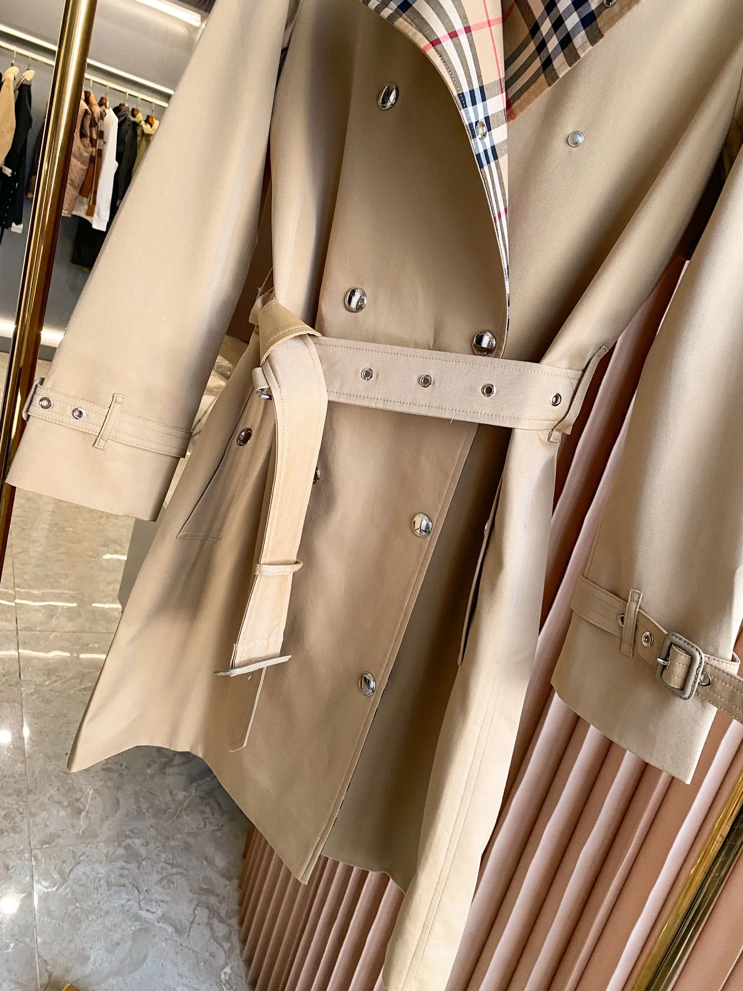 Тренчи Женские Burberry 19078438