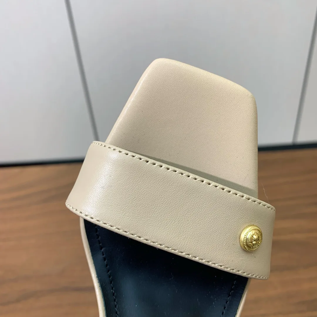 Босоножки Женские Balenciaga 32333