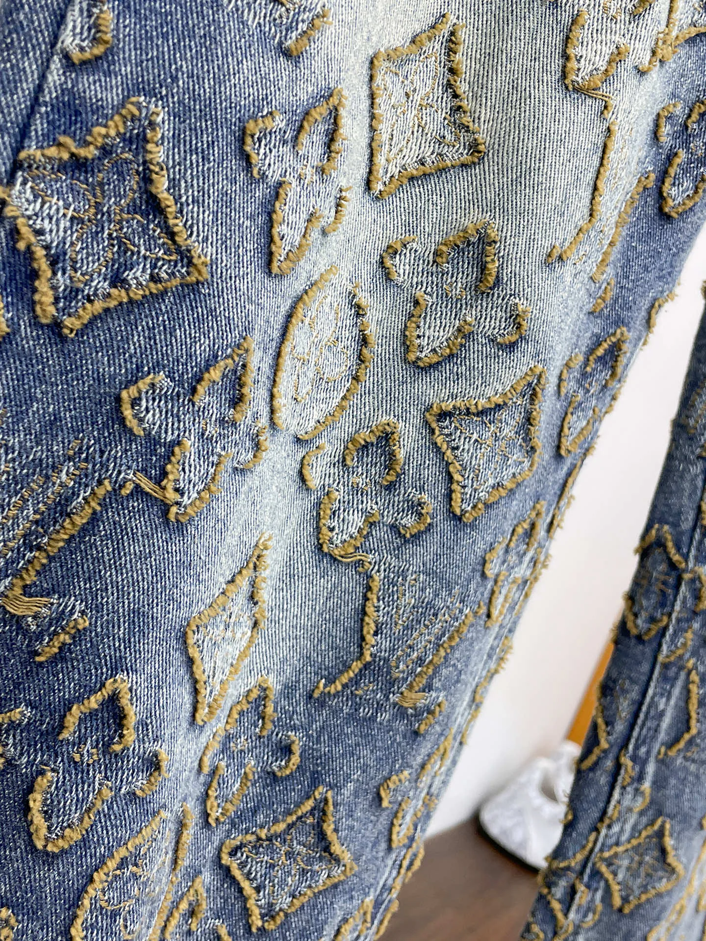 Джинсы Мужские Louis Vuitton 18345642